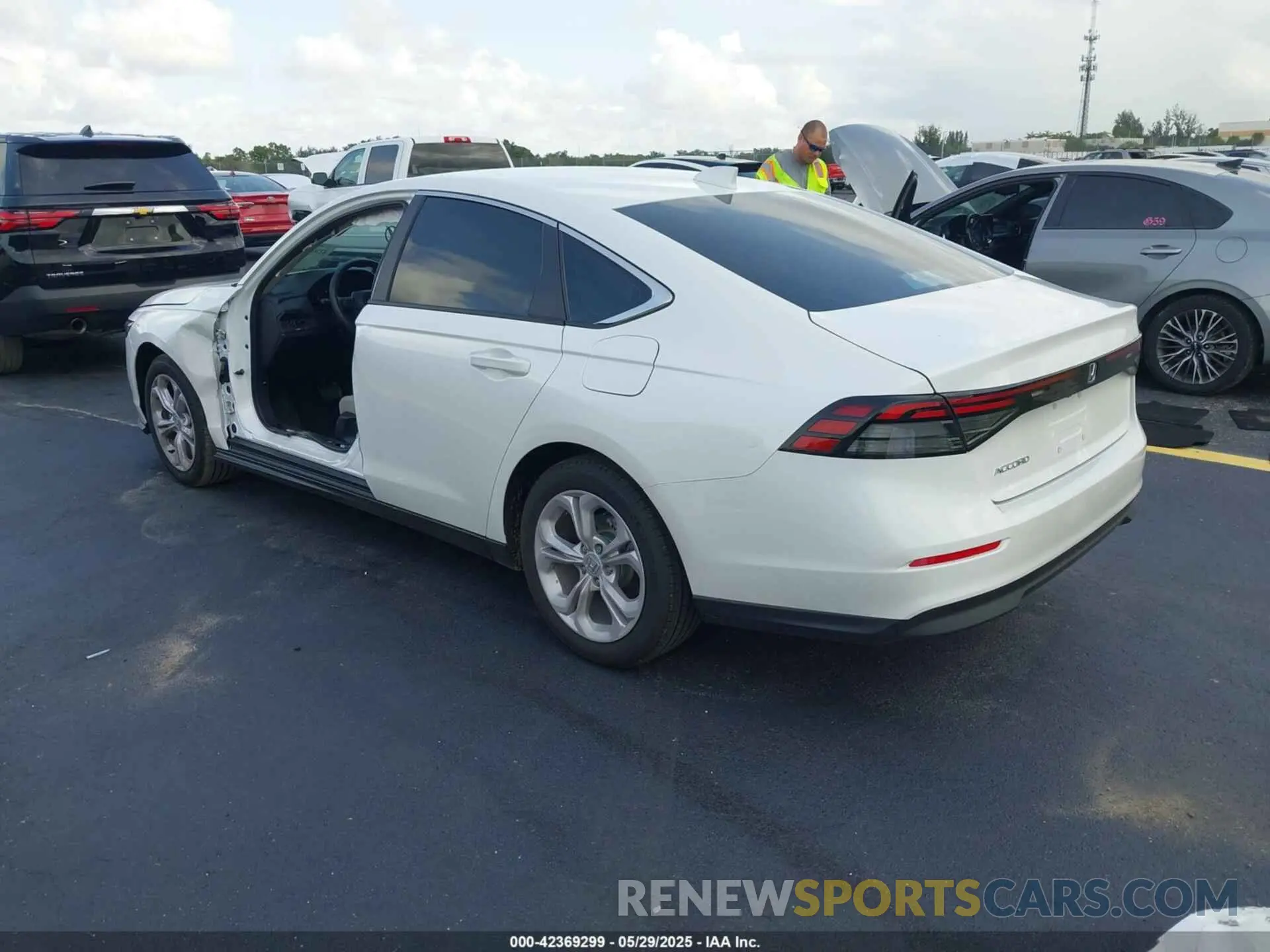 3 Photograph of a damaged car 1HGCY1F20SA017884 HONDA ACCORD 2025