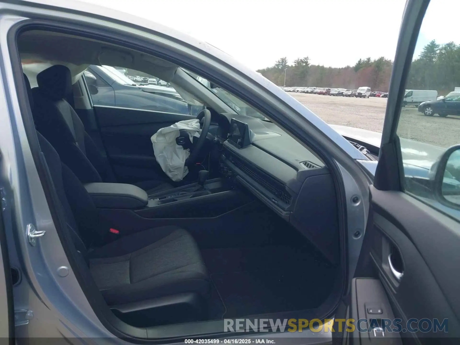 5 Photograph of a damaged car 1HGCY1F29SA015955 HONDA ACCORD 2025