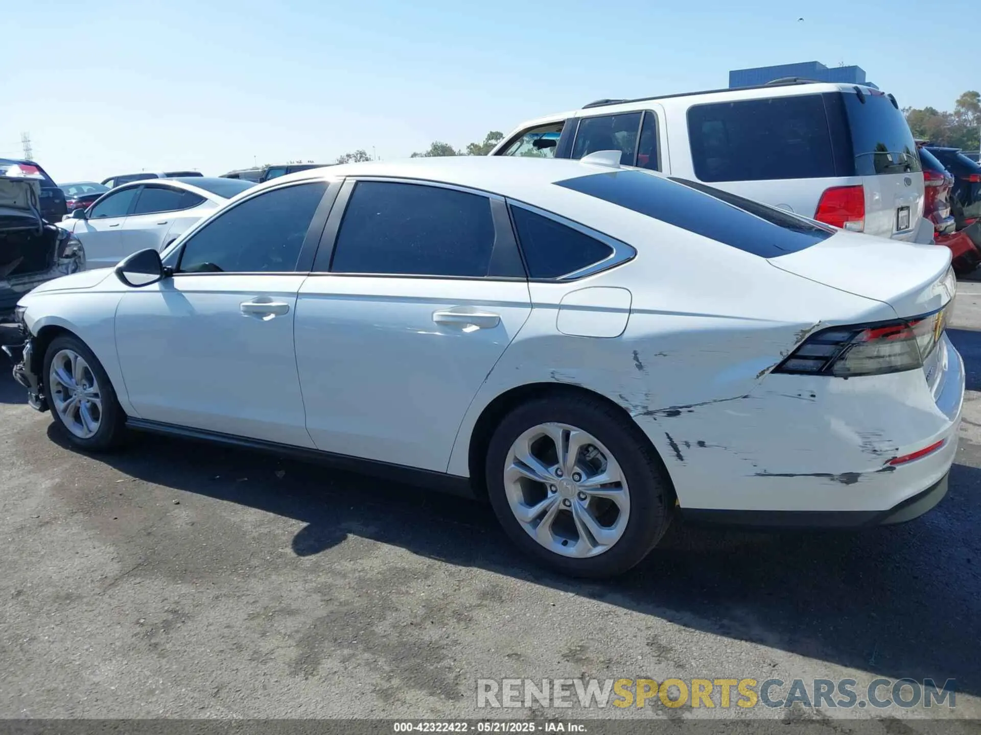 15 Photograph of a damaged car 1HGCY1F2XSA005810 HONDA ACCORD 2025