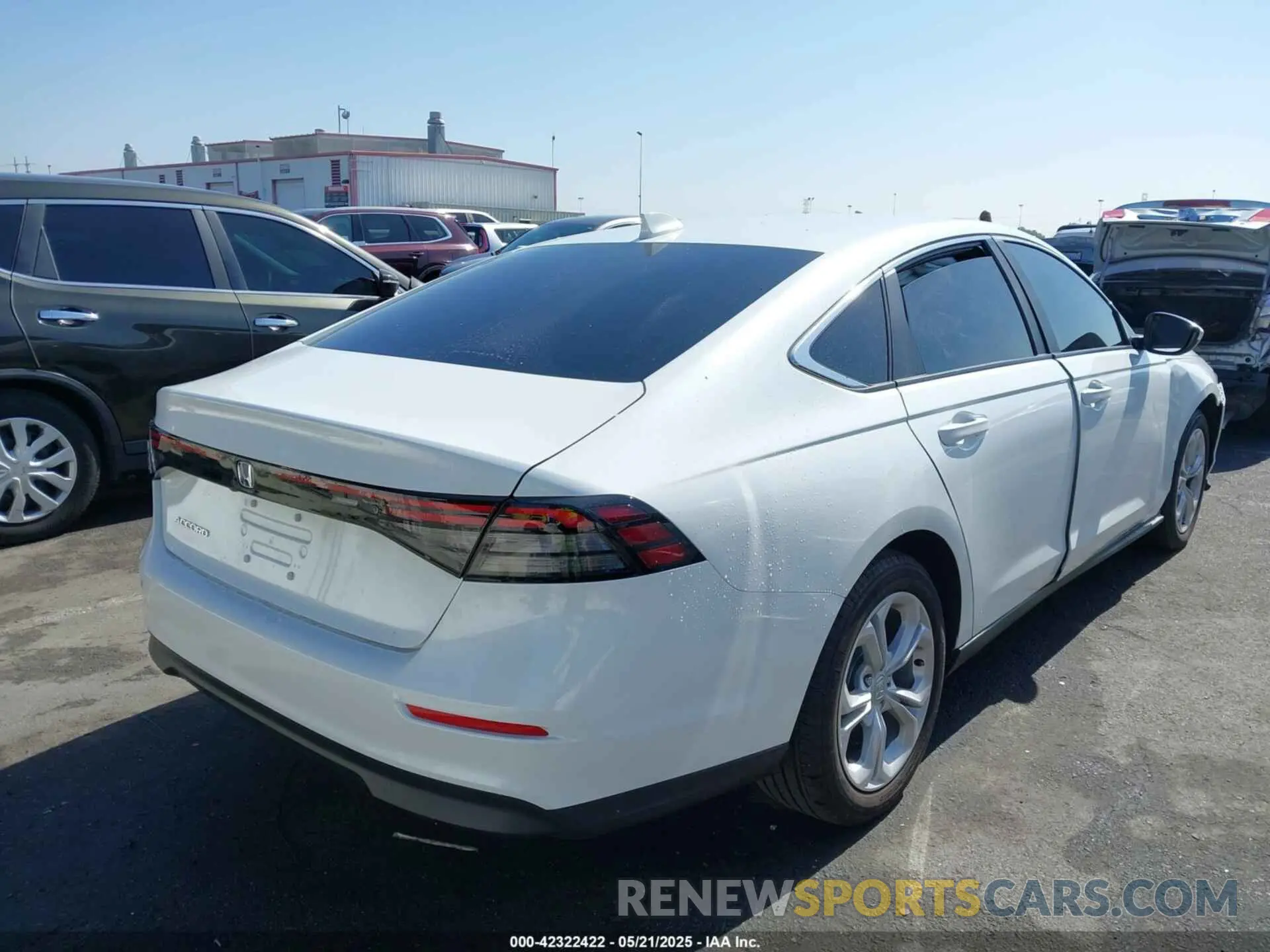 4 Photograph of a damaged car 1HGCY1F2XSA005810 HONDA ACCORD 2025