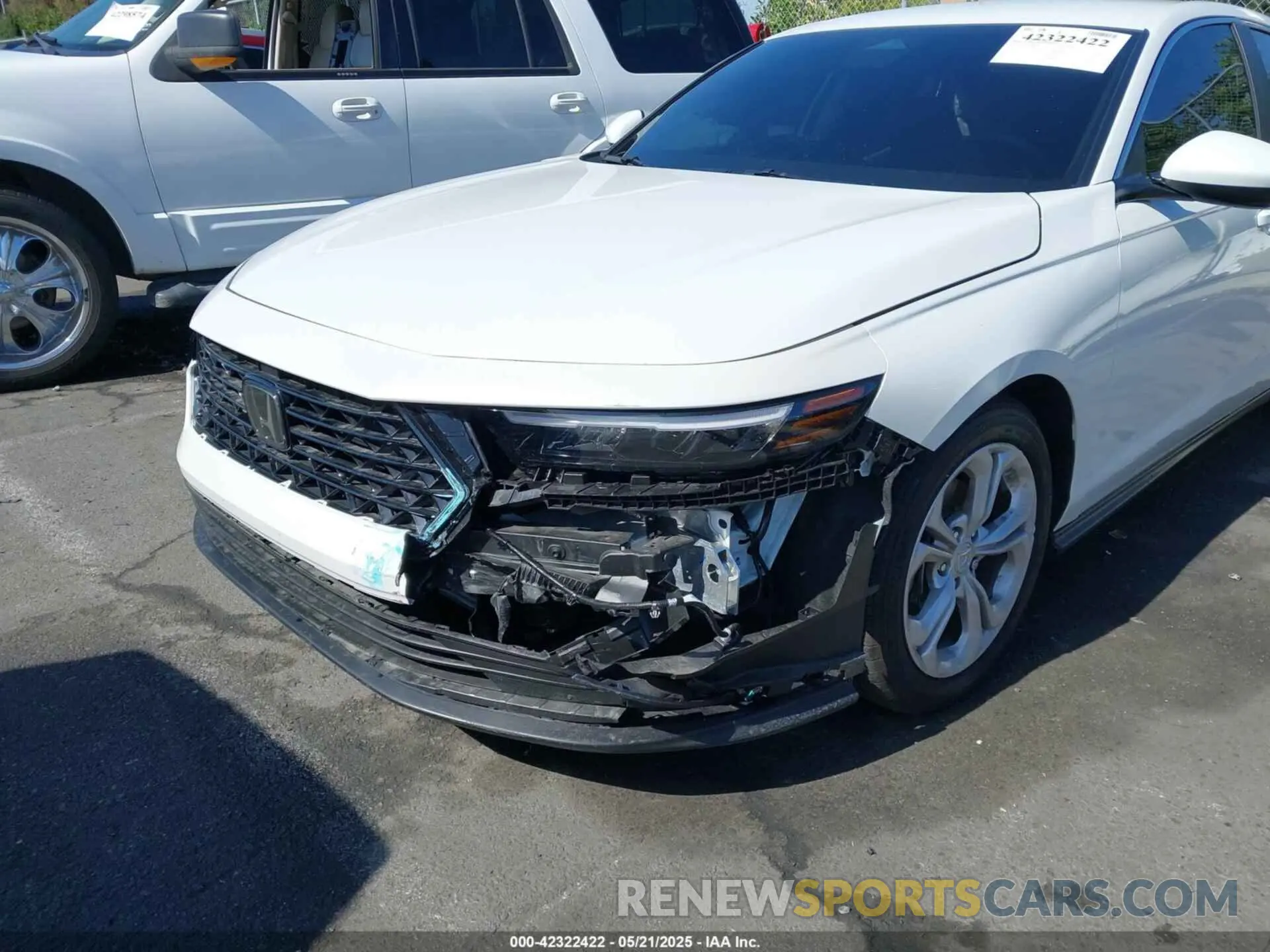6 Photograph of a damaged car 1HGCY1F2XSA005810 HONDA ACCORD 2025