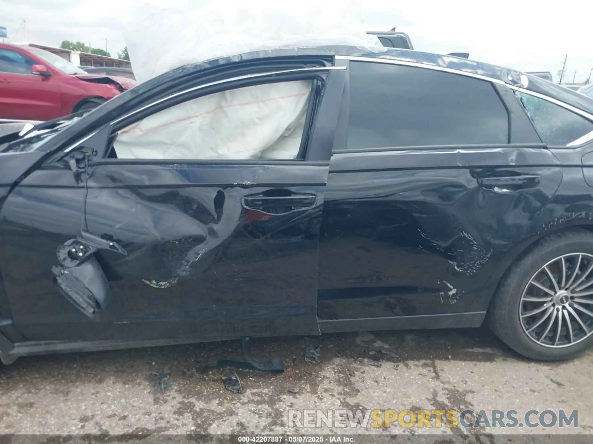 14 Photograph of a damaged car 1HGCY1F2XSA015253 HONDA ACCORD 2025