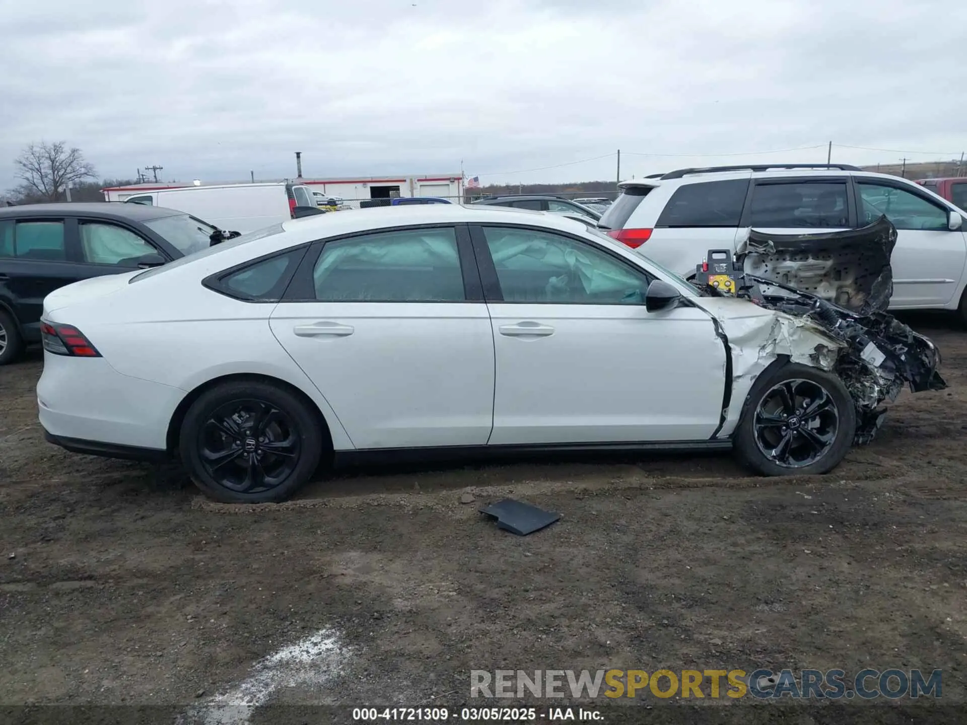 13 Photograph of a damaged car 1HGCY1F40SA014758 HONDA ACCORD 2025