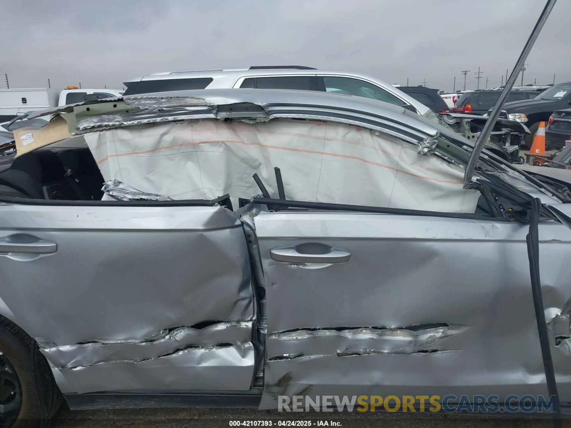 13 Photograph of a damaged car 1HGCY1F46SA006695 HONDA ACCORD 2025