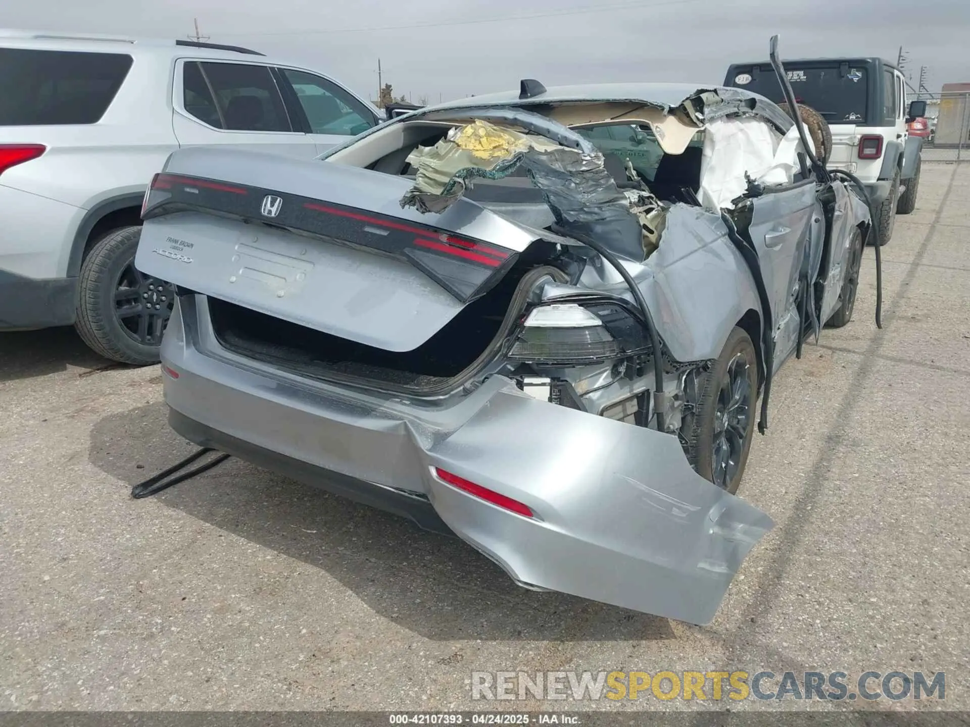 19 Photograph of a damaged car 1HGCY1F46SA006695 HONDA ACCORD 2025