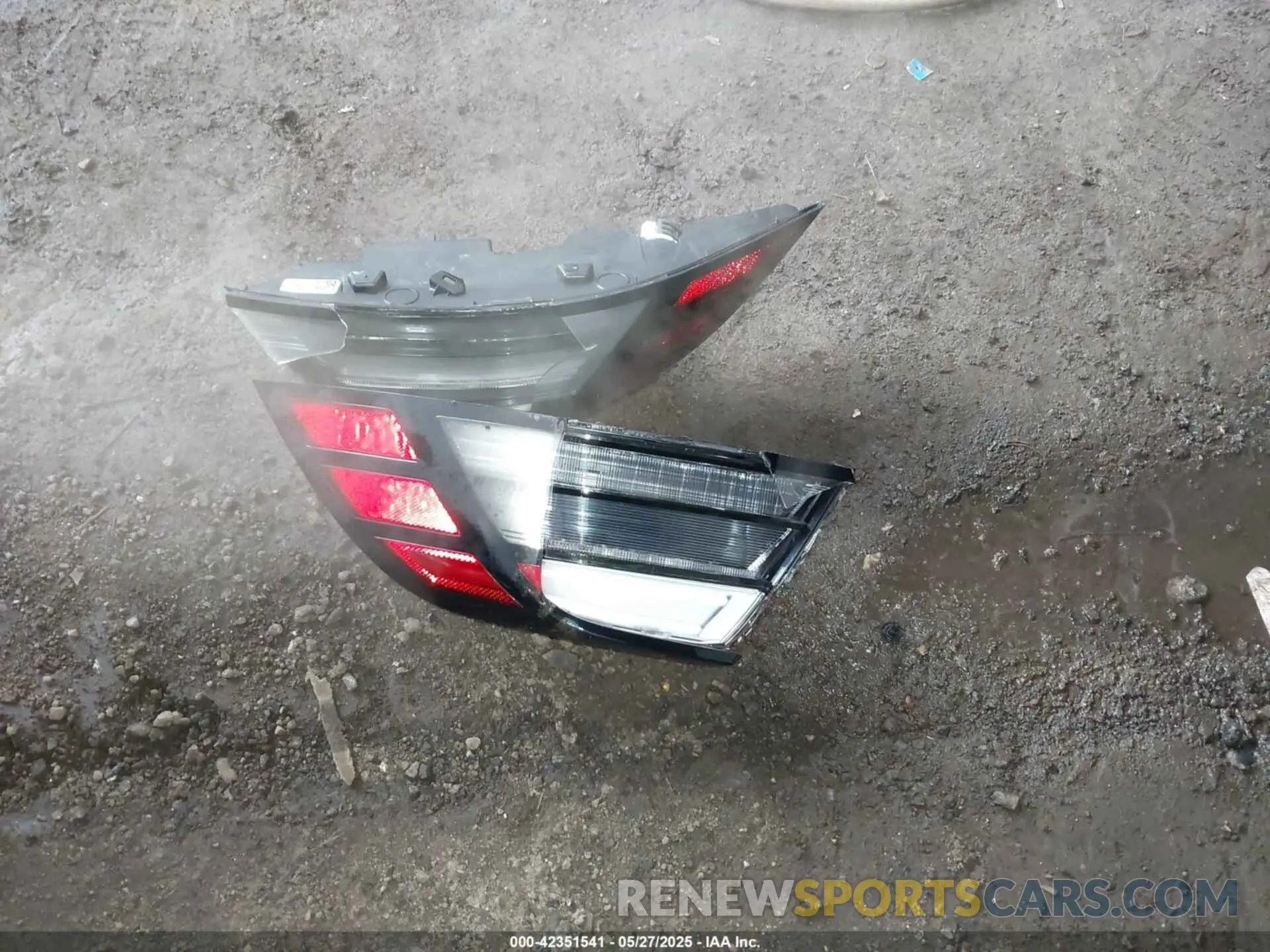 12 Photograph of a damaged car 1HGCY2F50SA009753 HONDA ACCORD 2025