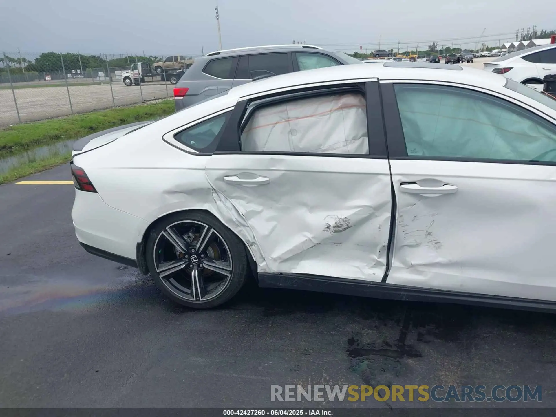 6 Photograph of a damaged car 1HGCY2F58SA033072 HONDA ACCORD 2025