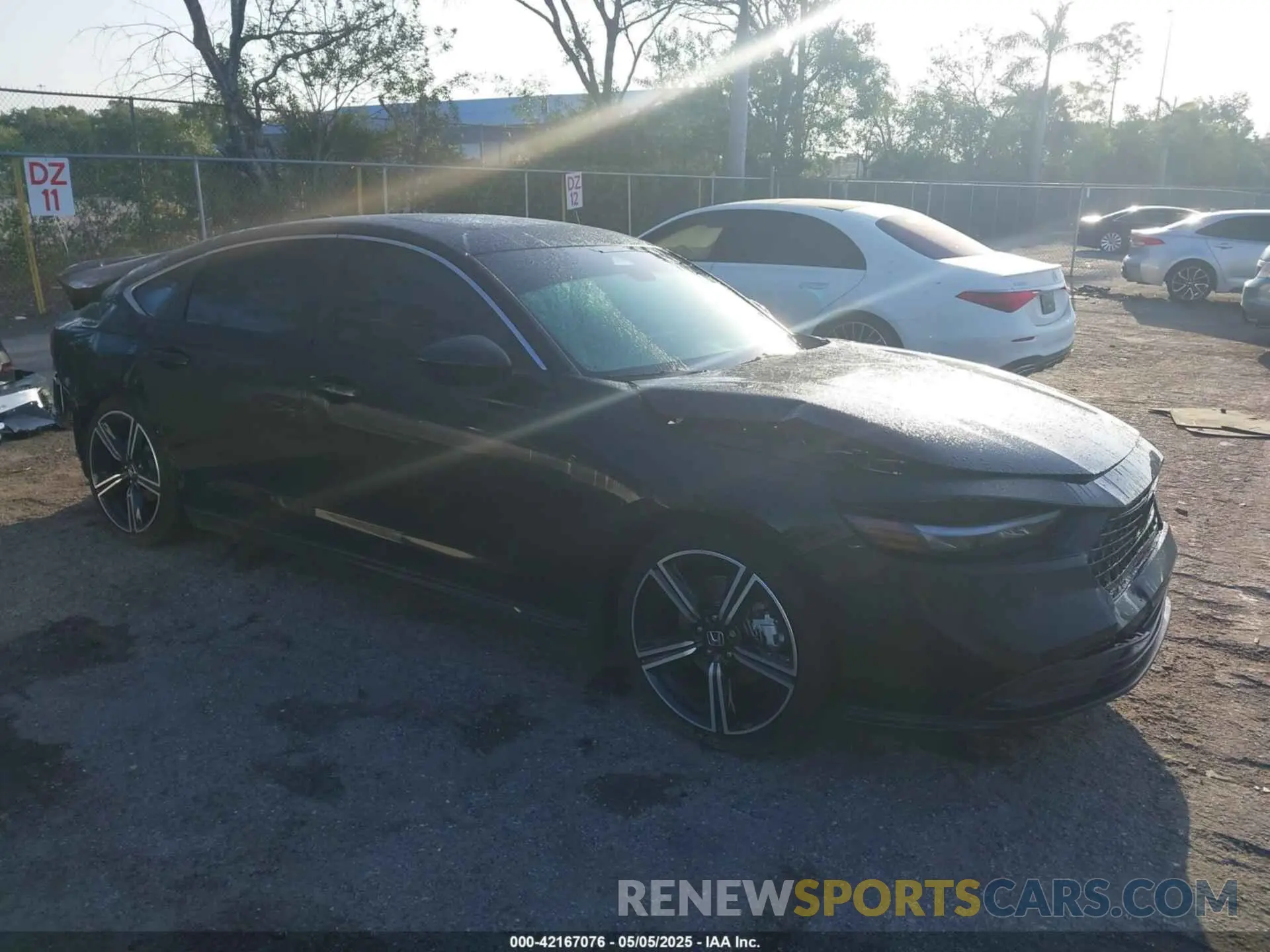 1 Photograph of a damaged car 1HGCY2F59SA019312 HONDA ACCORD 2025