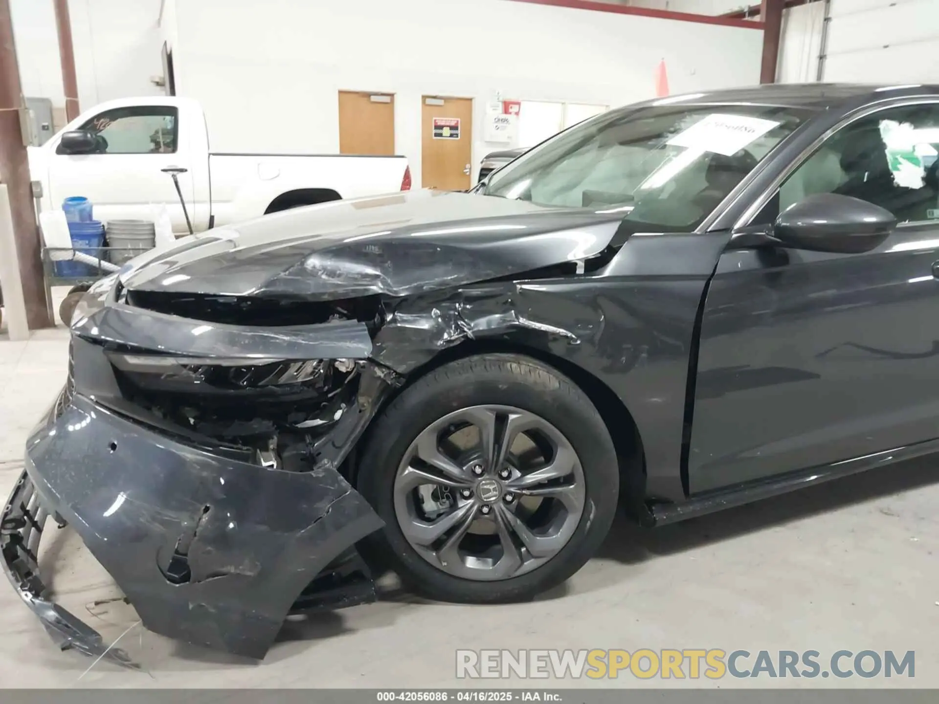 6 Photograph of a damaged car 1HGCY2F65SA040019 HONDA ACCORD 2025
