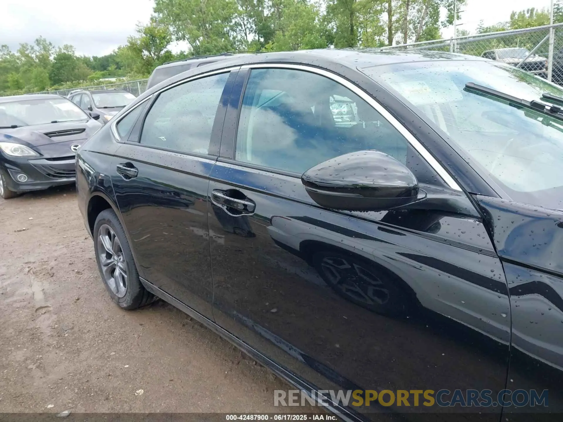 13 Photograph of a damaged car 1HGCY2F68SA023974 HONDA ACCORD 2025