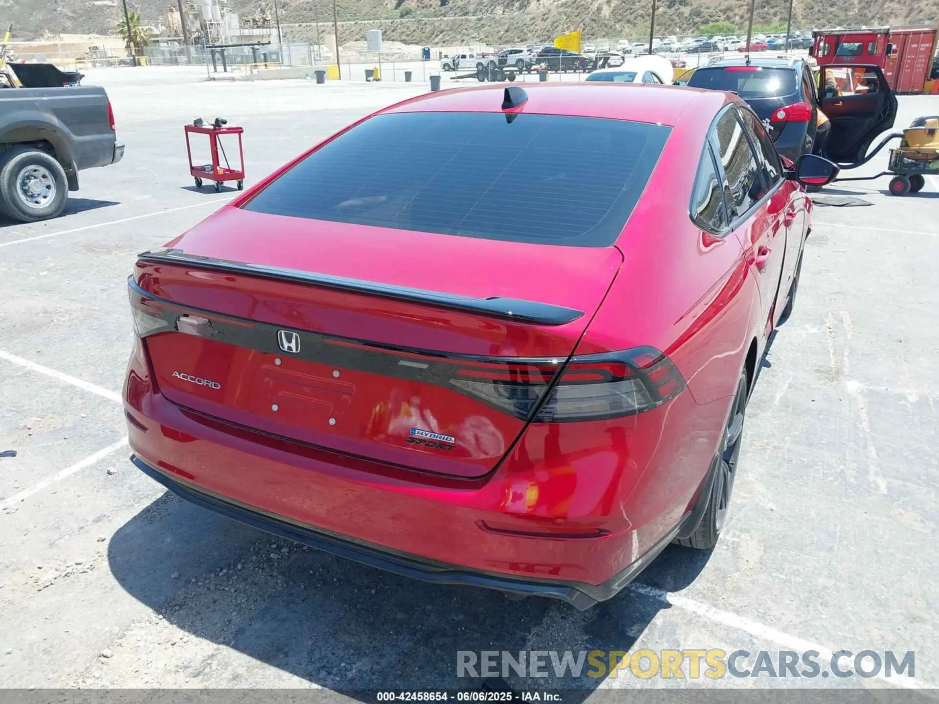4 Photograph of a damaged car 1HGCY2F72SA036955 HONDA ACCORD 2025