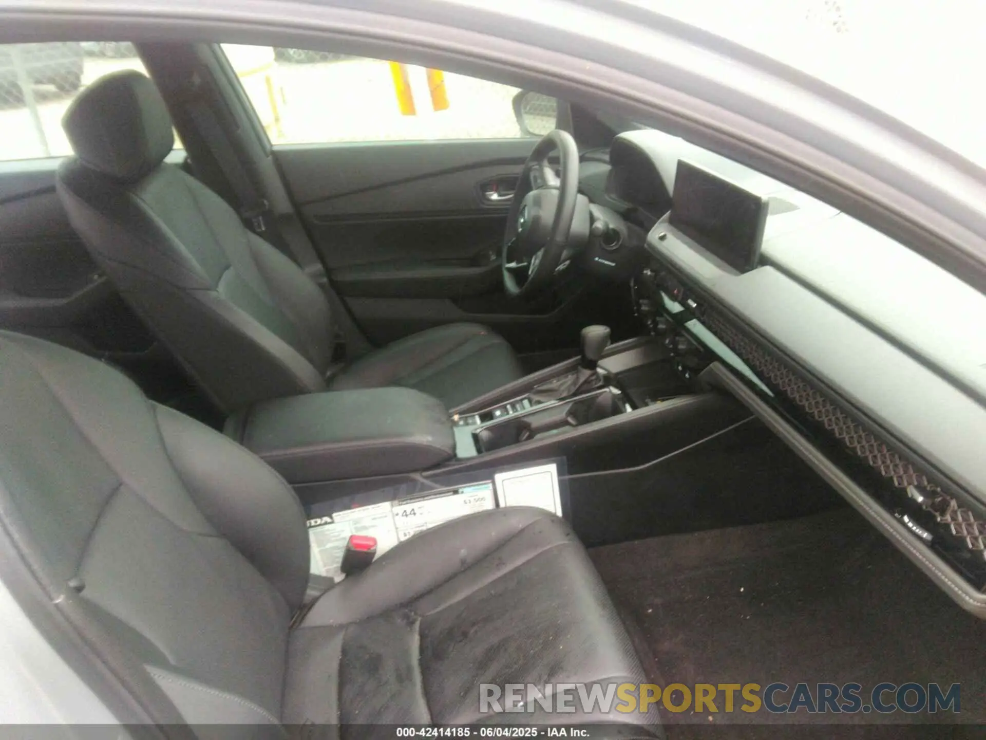 5 Photograph of a damaged car 1HGCY2F7XSA022835 HONDA ACCORD 2025