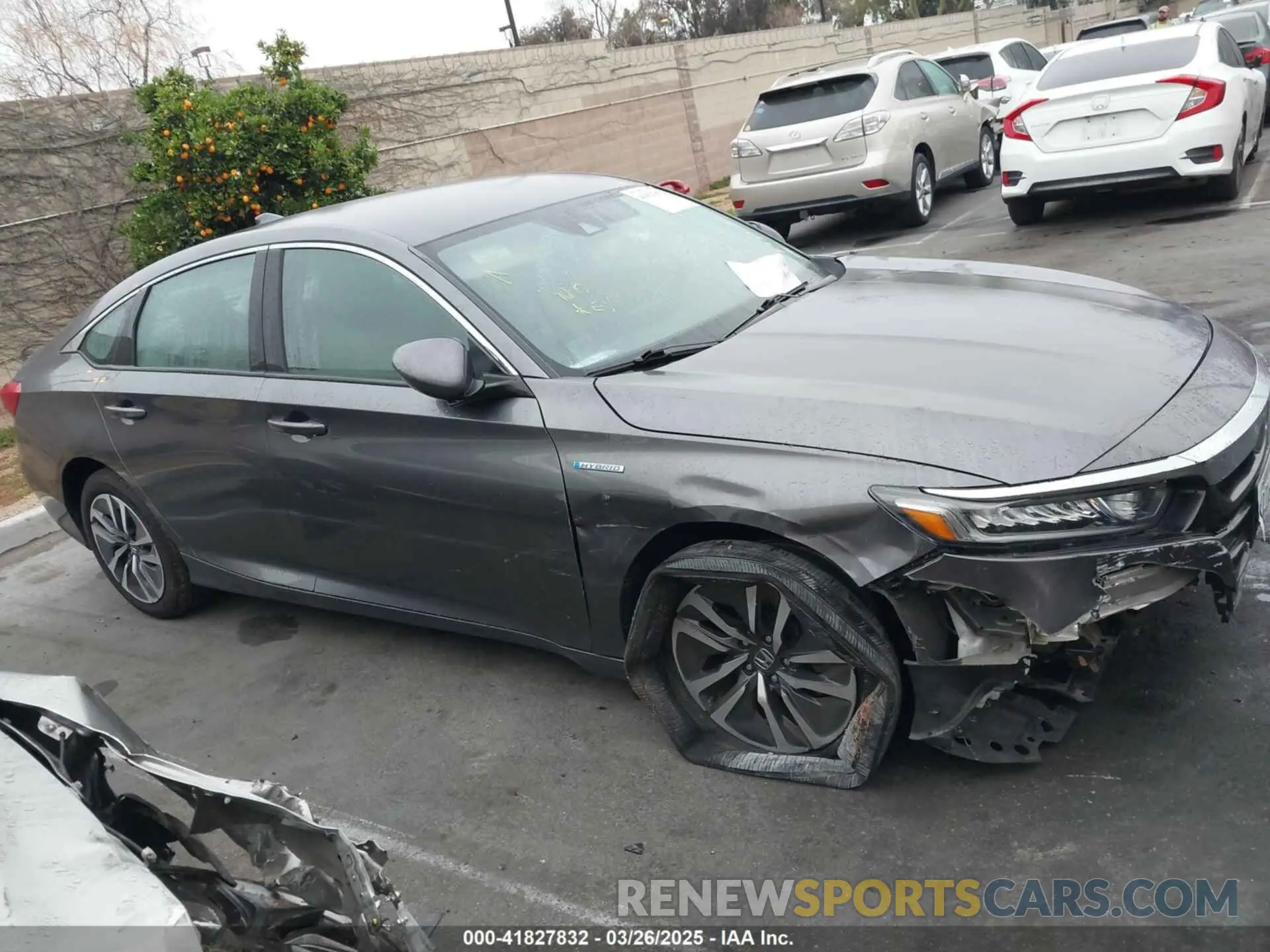 14 Photograph of a damaged car 1HGCV3F10KA017539 HONDA ACCORD HYBRID 2019