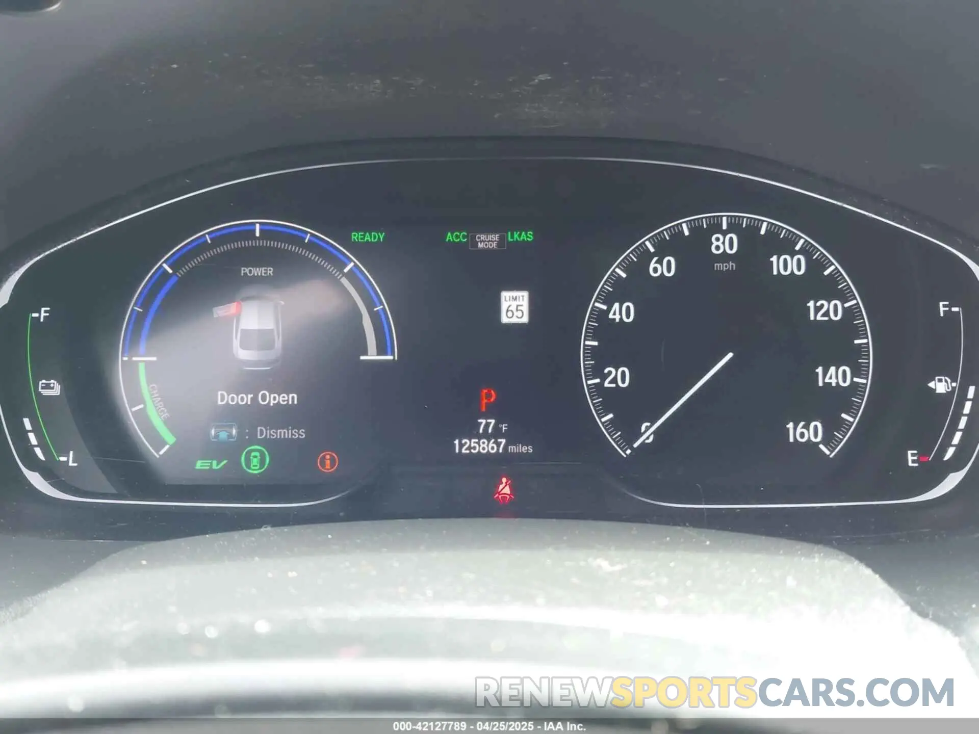 7 Photograph of a damaged car 1HGCV3F17KA010975 HONDA ACCORD HYBRID 2019