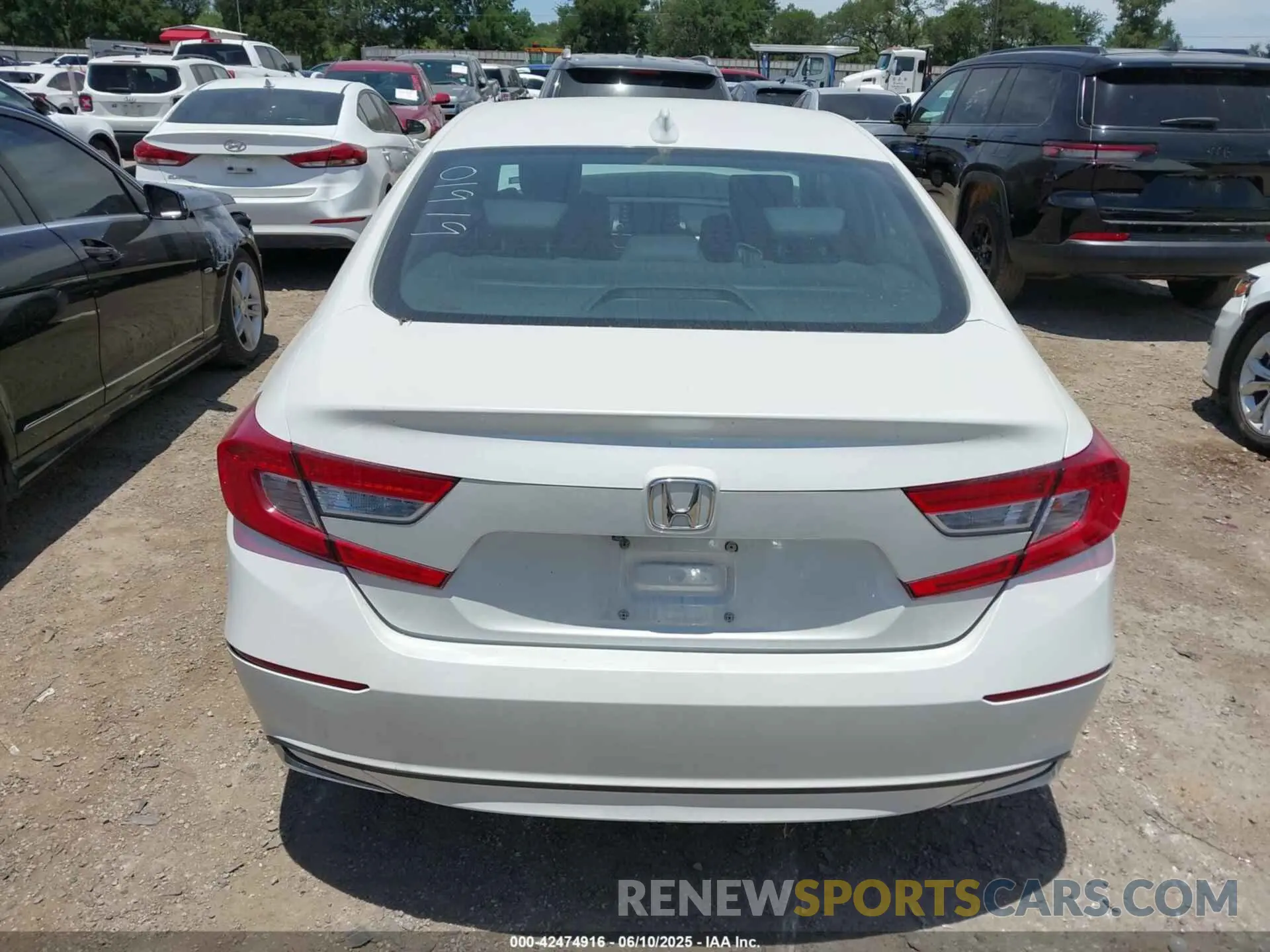 15 Photograph of a damaged car 1HGCV3F19KA019919 HONDA ACCORD HYBRID 2019