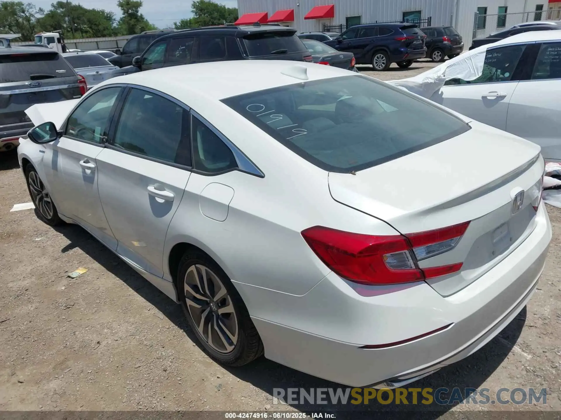 3 Photograph of a damaged car 1HGCV3F19KA019919 HONDA ACCORD HYBRID 2019