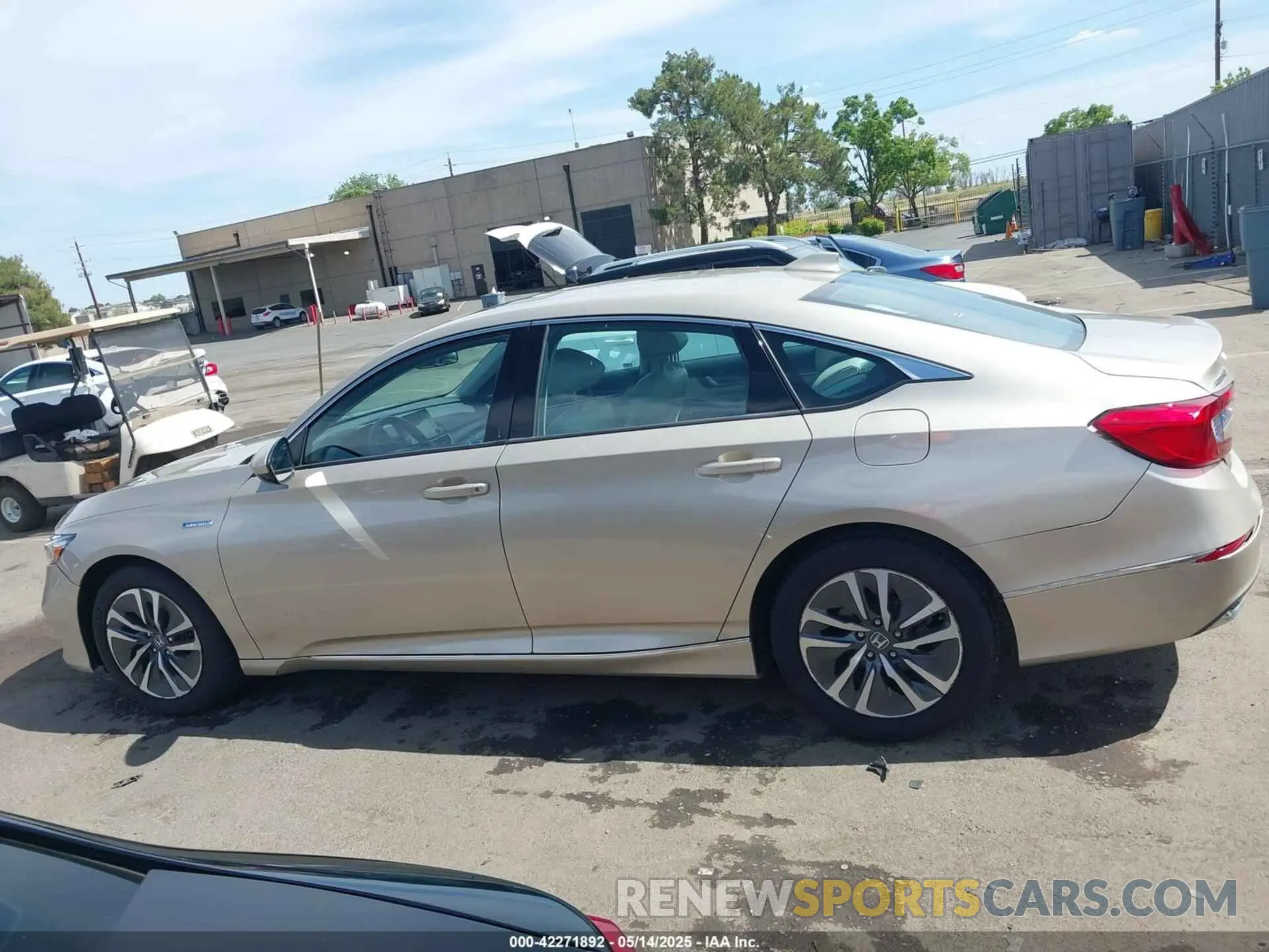 14 Photograph of a damaged car 1HGCV3F47KA009254 HONDA ACCORD HYBRID 2019