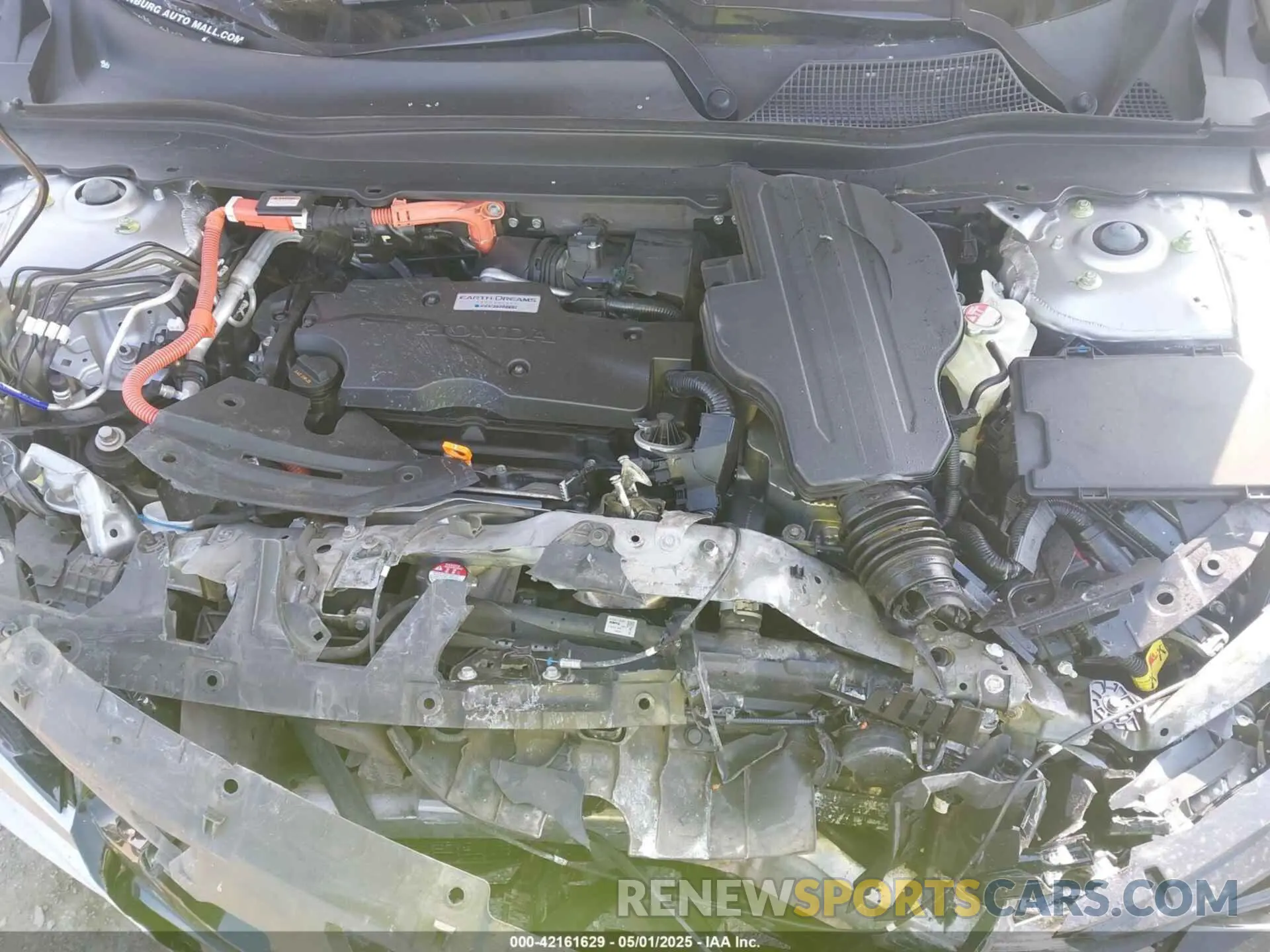 10 Photograph of a damaged car 1HGCV3F48KA008906 HONDA ACCORD HYBRID 2019