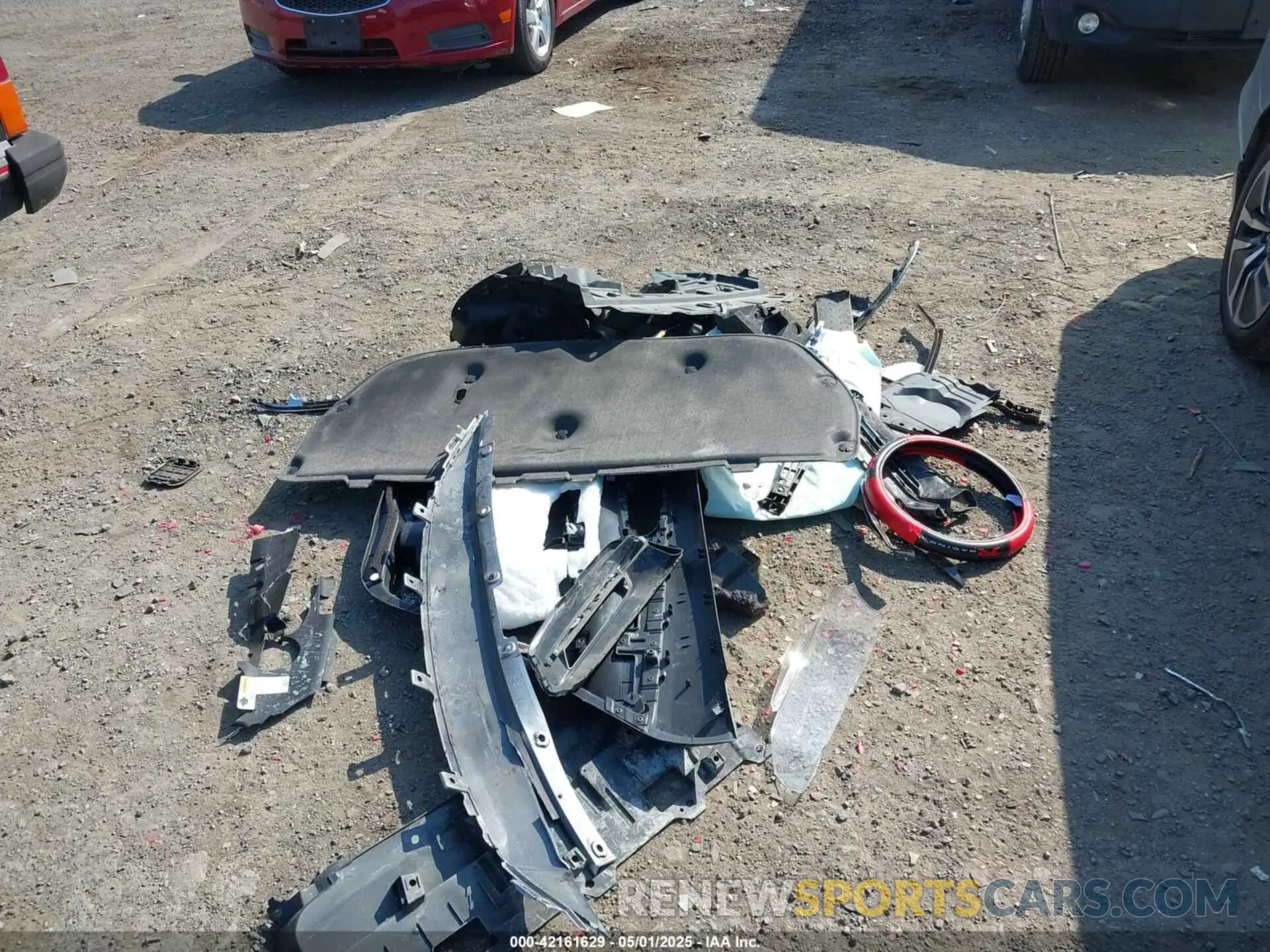 11 Photograph of a damaged car 1HGCV3F48KA008906 HONDA ACCORD HYBRID 2019