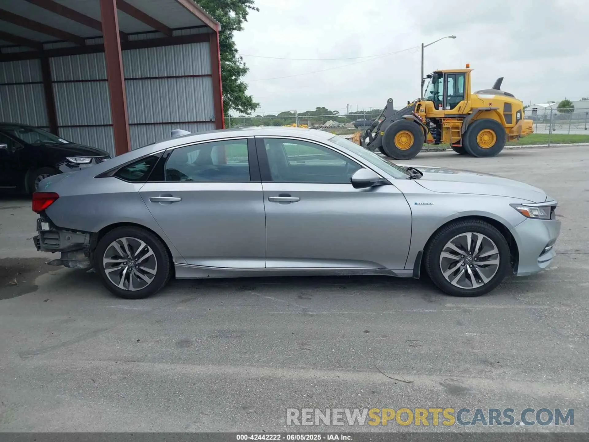 14 Photograph of a damaged car 1HGCV3F50KA017933 HONDA ACCORD HYBRID 2019
