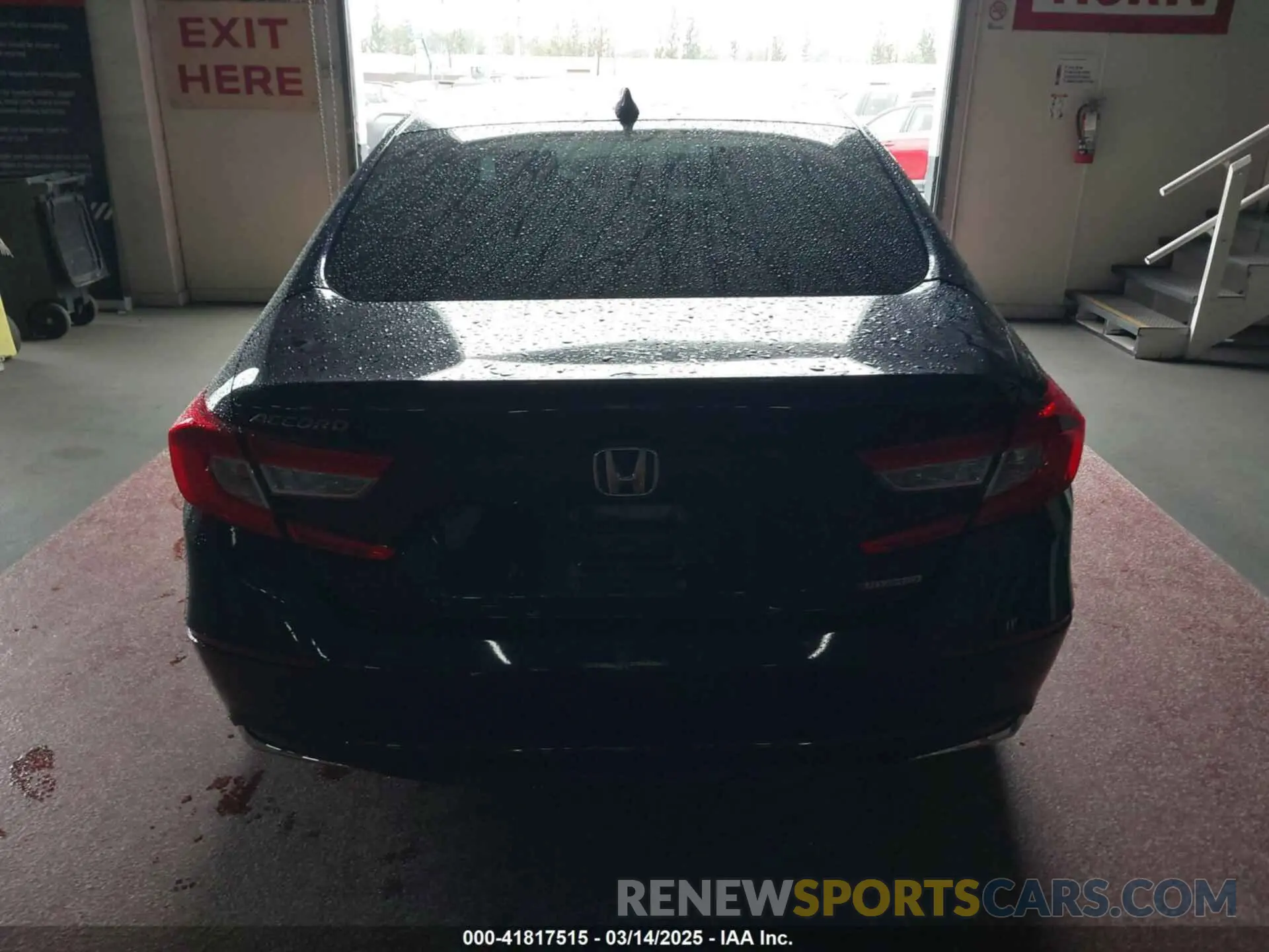 15 Photograph of a damaged car 1HGCV3F52KA006450 HONDA ACCORD HYBRID 2019