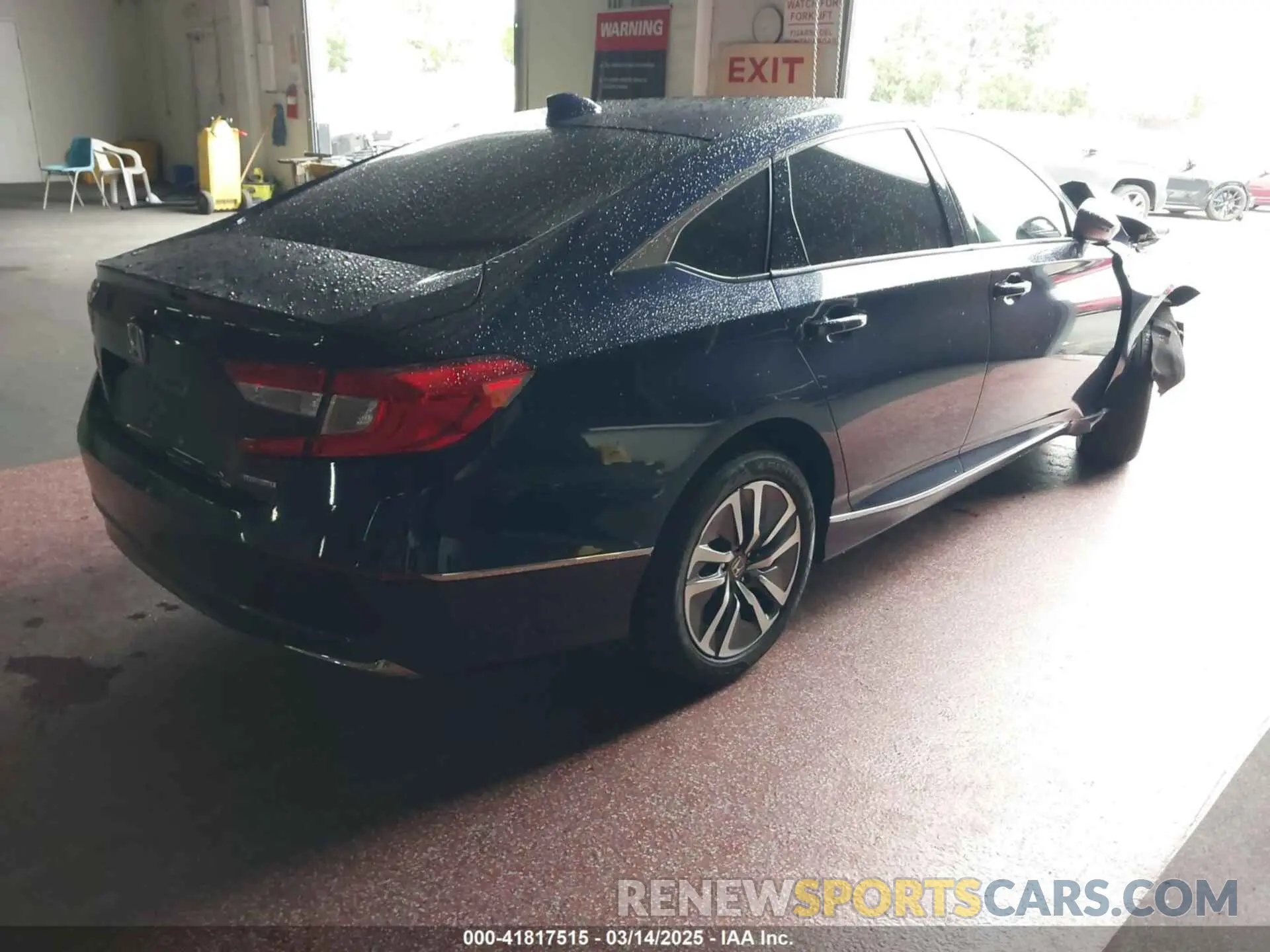 4 Photograph of a damaged car 1HGCV3F52KA006450 HONDA ACCORD HYBRID 2019