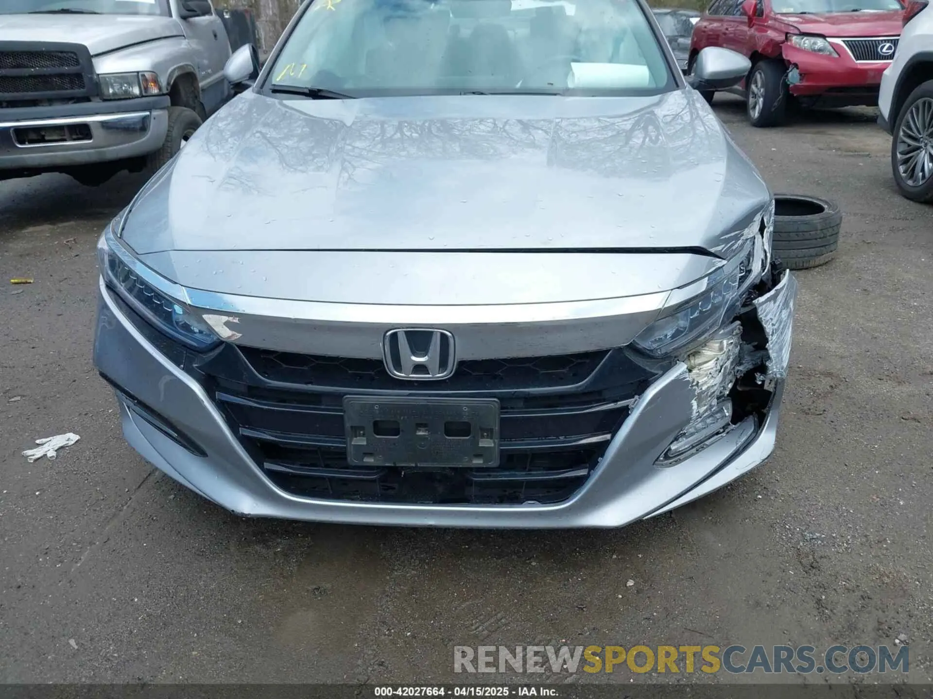 12 Photograph of a damaged car 1HGCV3F54KA008359 HONDA ACCORD HYBRID 2019