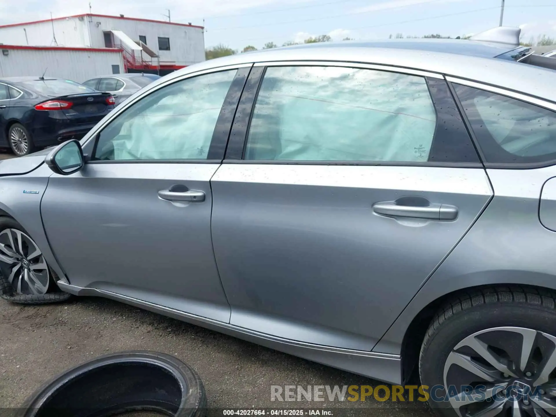 14 Photograph of a damaged car 1HGCV3F54KA008359 HONDA ACCORD HYBRID 2019
