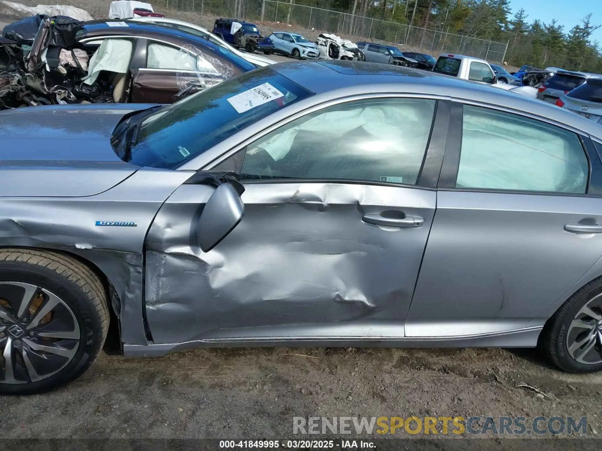 14 Photograph of a damaged car 1HGCV3F56KA001218 HONDA ACCORD HYBRID 2019