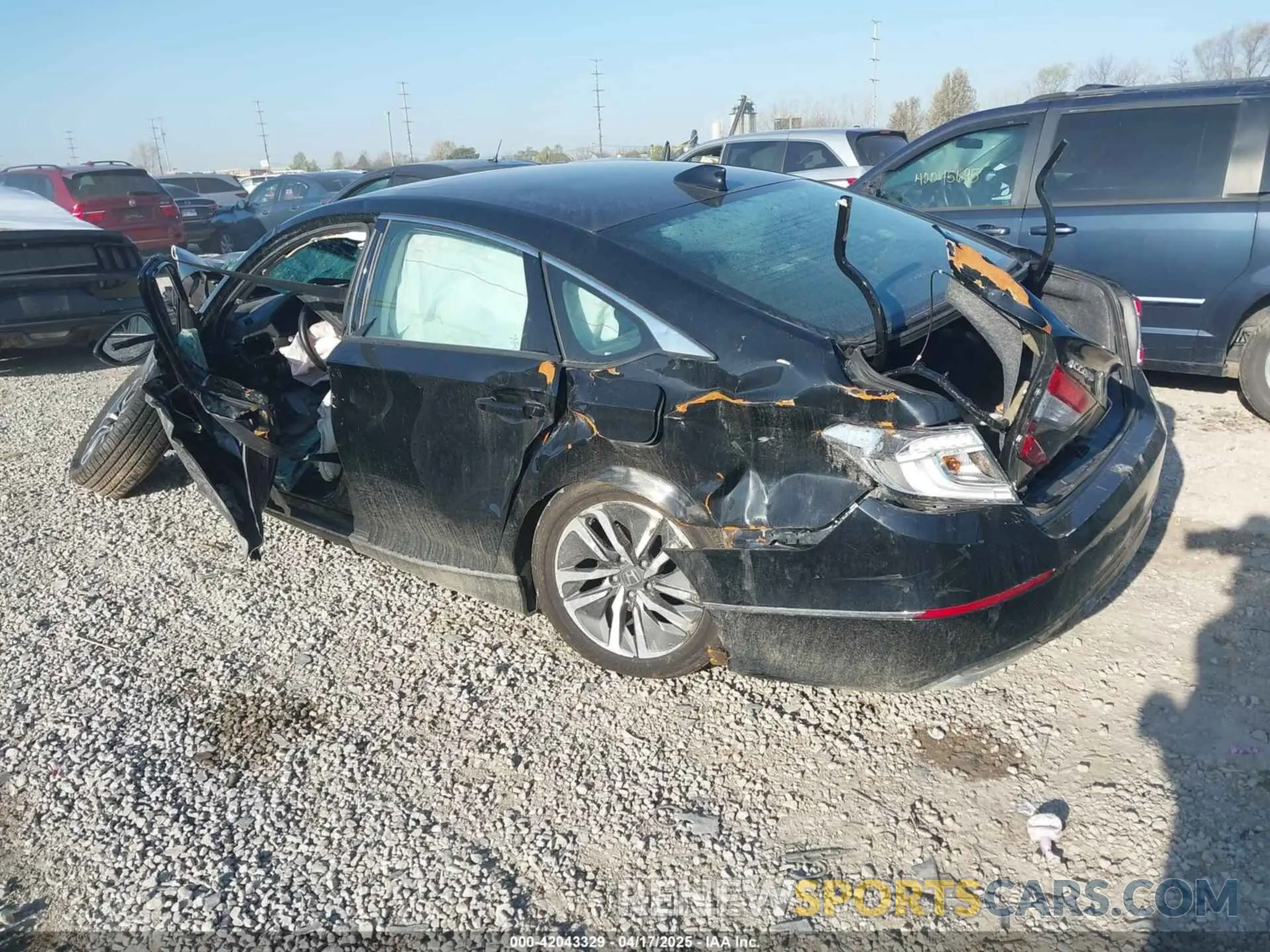 3 Photograph of a damaged car 1HGCV3F57KA012776 HONDA ACCORD HYBRID 2019