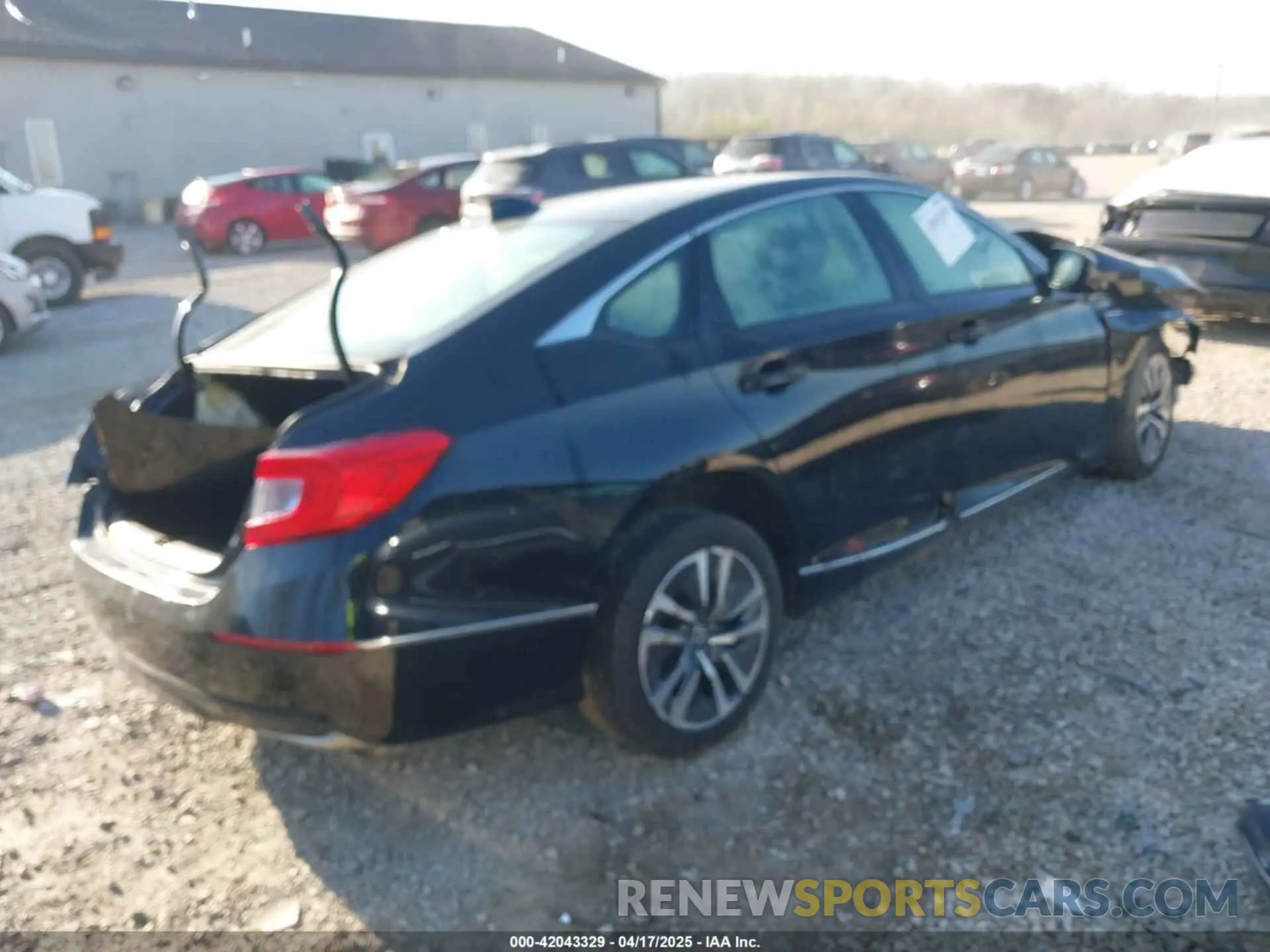 4 Photograph of a damaged car 1HGCV3F57KA012776 HONDA ACCORD HYBRID 2019