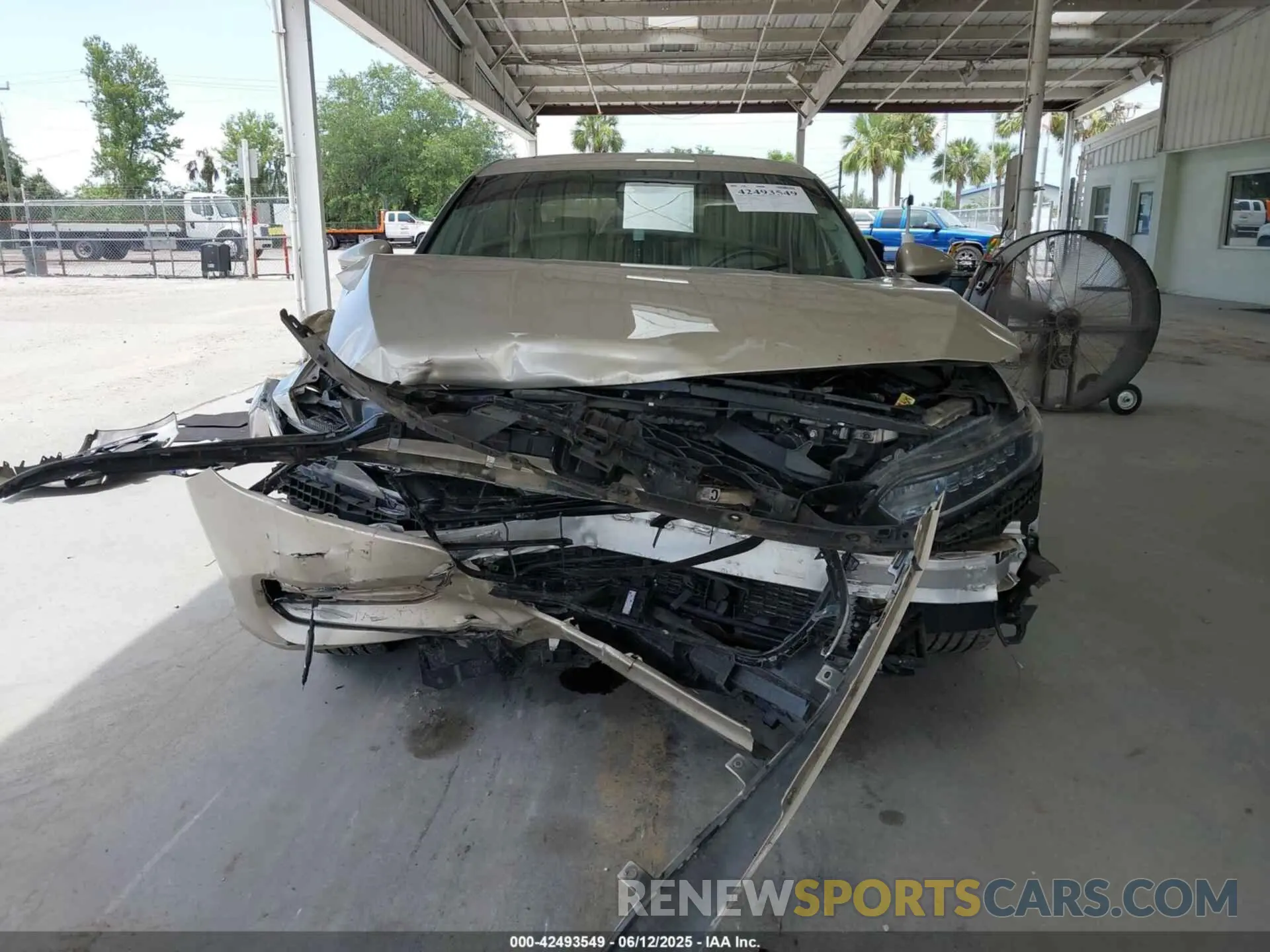 12 Photograph of a damaged car 1HGCV3F59KA015906 HONDA ACCORD HYBRID 2019