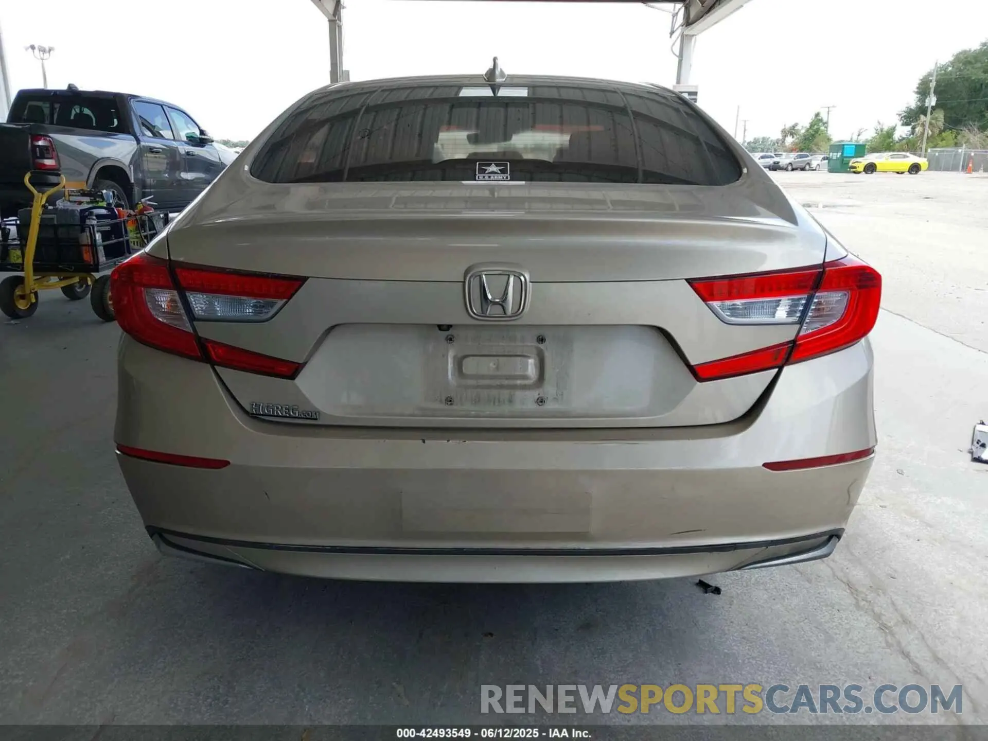 16 Photograph of a damaged car 1HGCV3F59KA015906 HONDA ACCORD HYBRID 2019