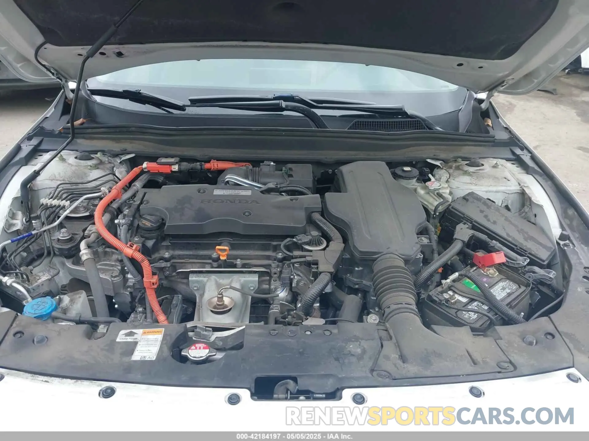 10 Photograph of a damaged car 1HGCV3F9XKA000284 HONDA ACCORD HYBRID 2019