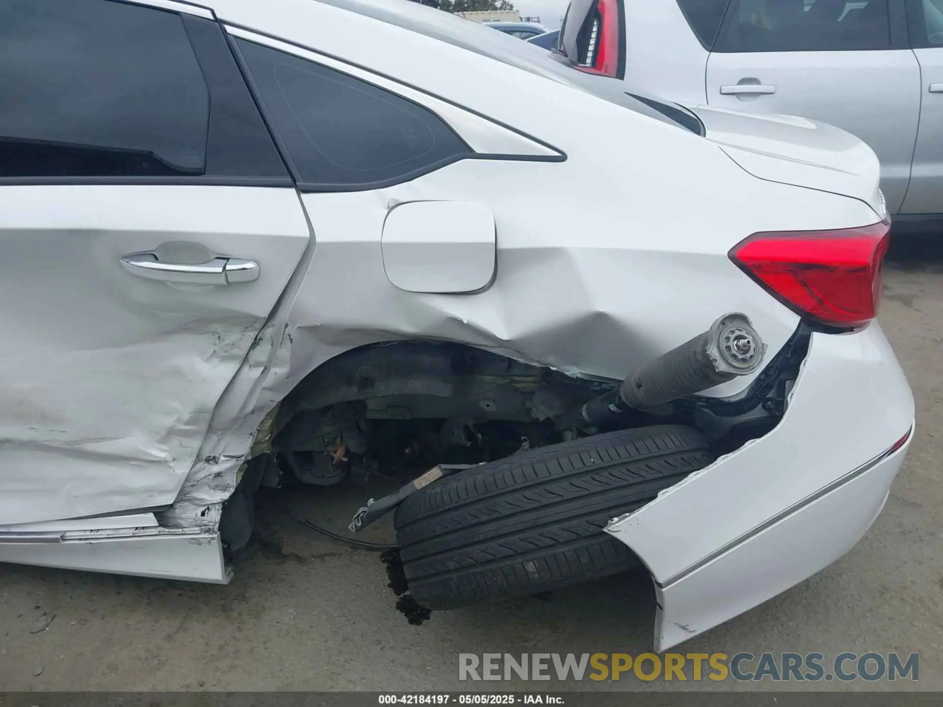 6 Photograph of a damaged car 1HGCV3F9XKA000284 HONDA ACCORD HYBRID 2019