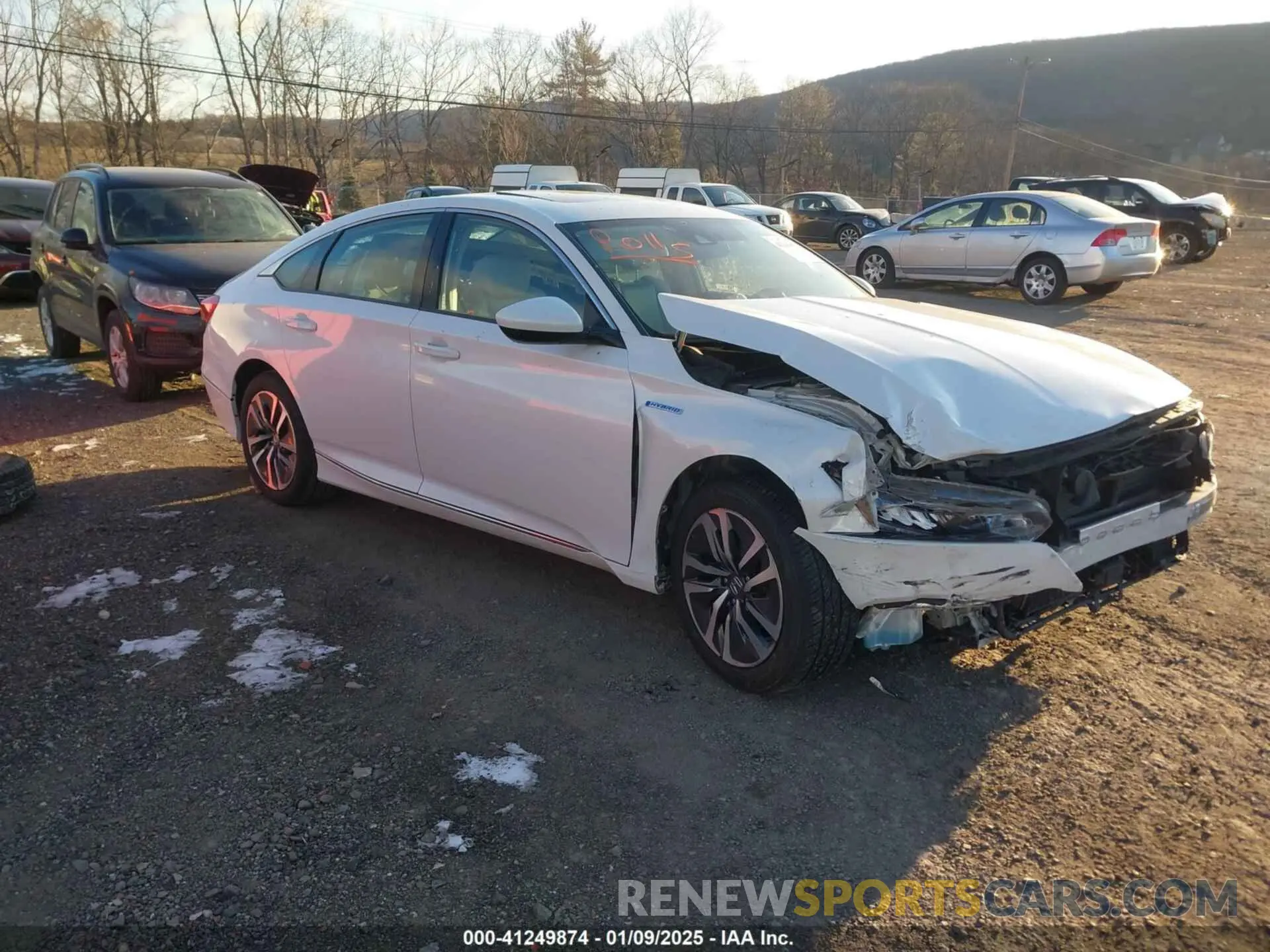 1 Photograph of a damaged car 1HGCV3F41LA006481 HONDA ACCORD HYBRID 2020