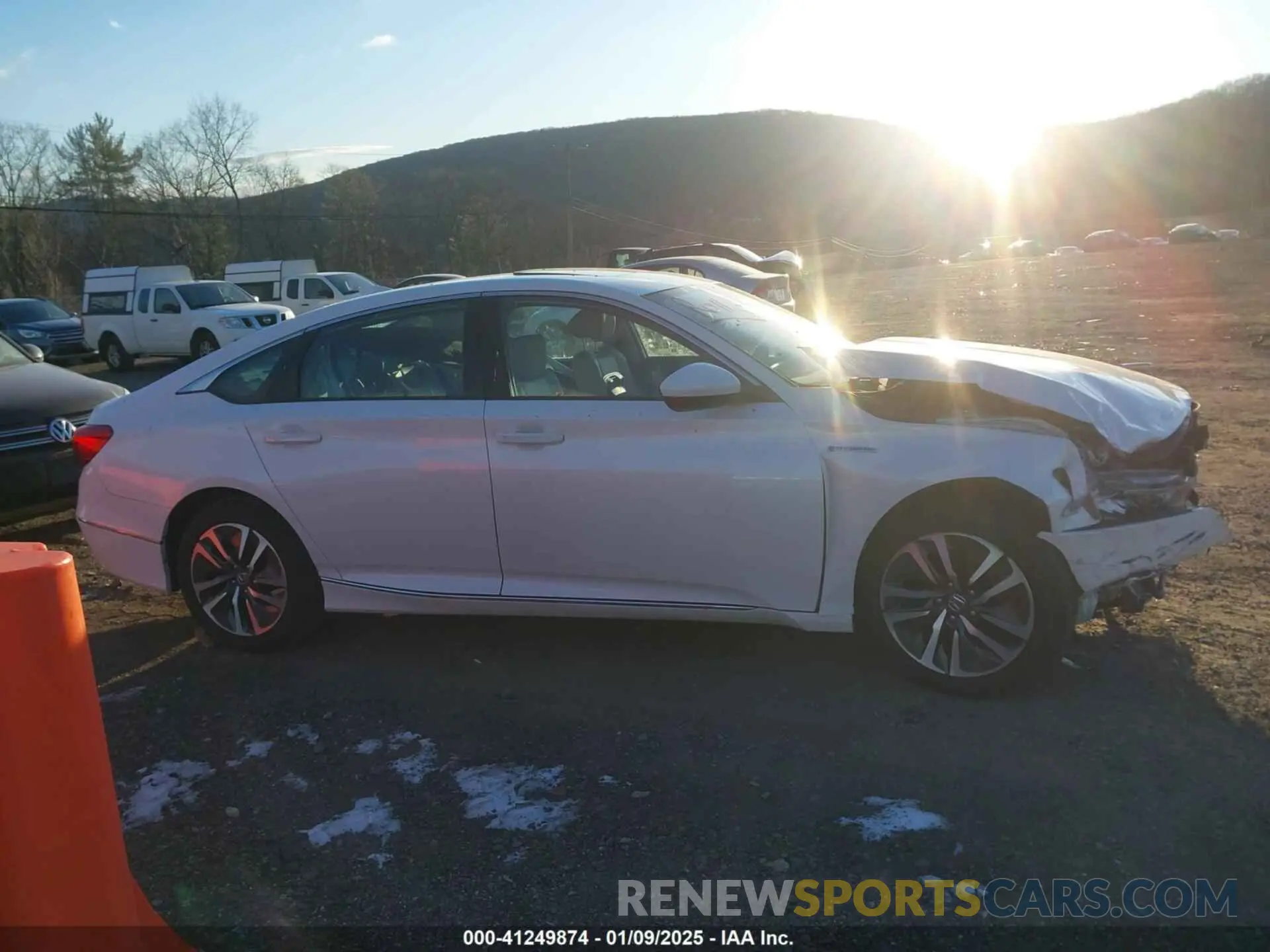 14 Photograph of a damaged car 1HGCV3F41LA006481 HONDA ACCORD HYBRID 2020
