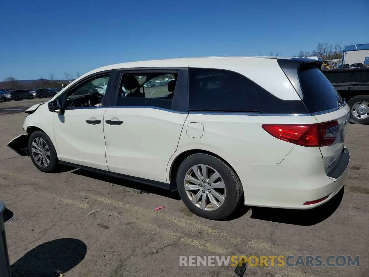 2 Photograph of a damaged car 5FNRL6H22KB016888 HONDA All Models 2019