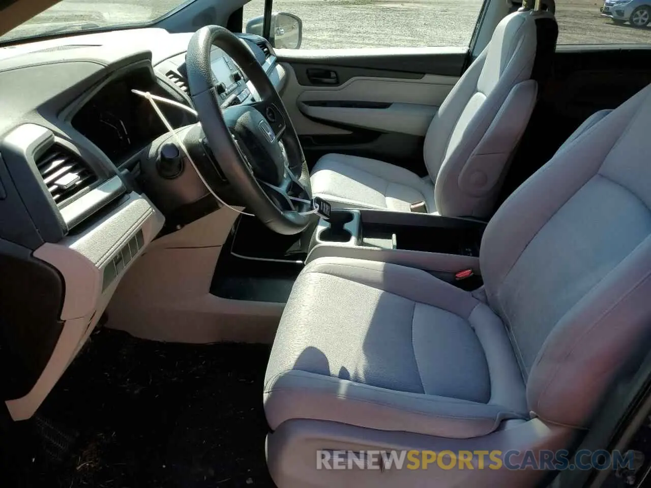 7 Photograph of a damaged car 5FNRL6H23KB045204 HONDA All Models 2019