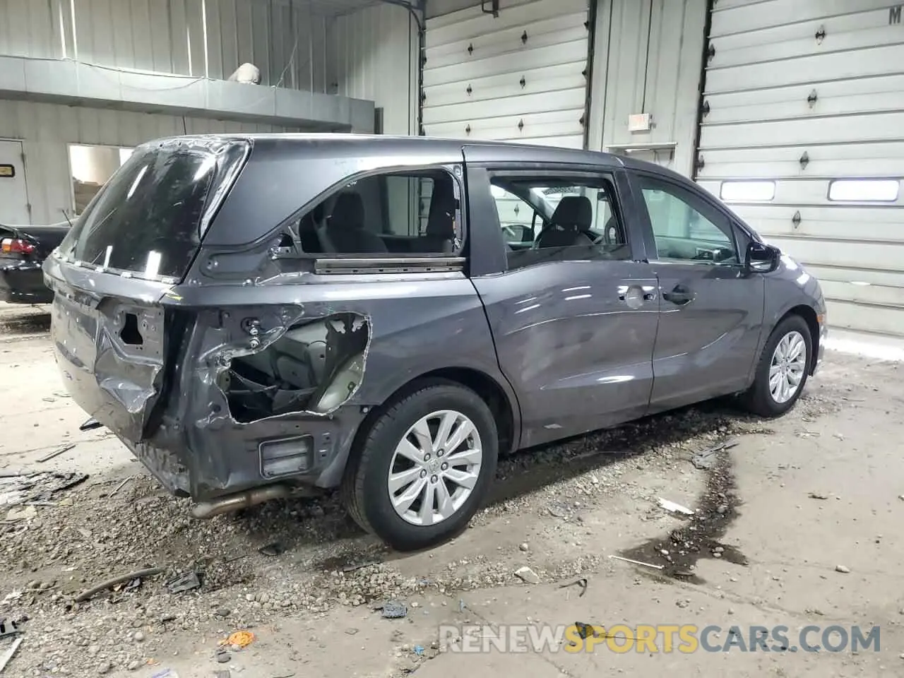 3 Photograph of a damaged car 5FNRL6H24KB101473 HONDA All Models 2019