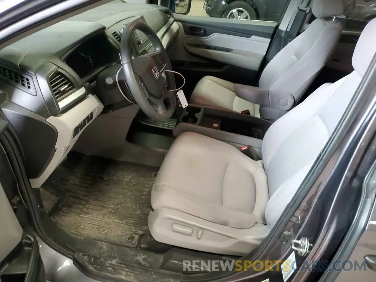 7 Photograph of a damaged car 5FNRL6H24KB101473 HONDA All Models 2019