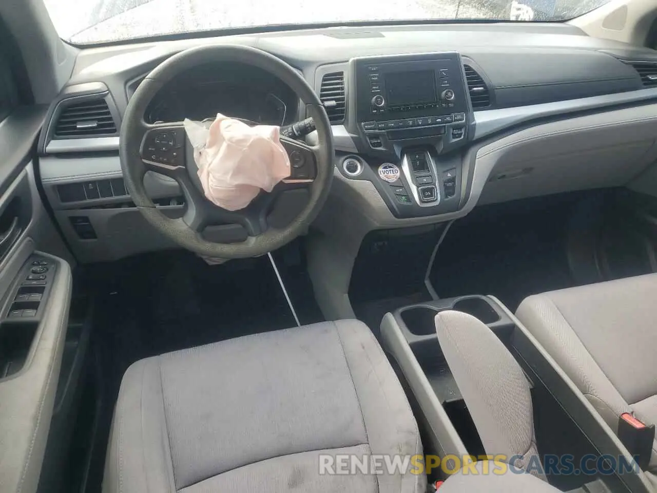 8 Photograph of a damaged car 5FNRL6H28KB013946 HONDA All Models 2019