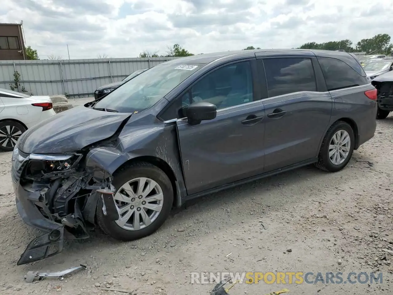 1 Photograph of a damaged car 5FNRL6H29KB013437 HONDA All Models 2019
