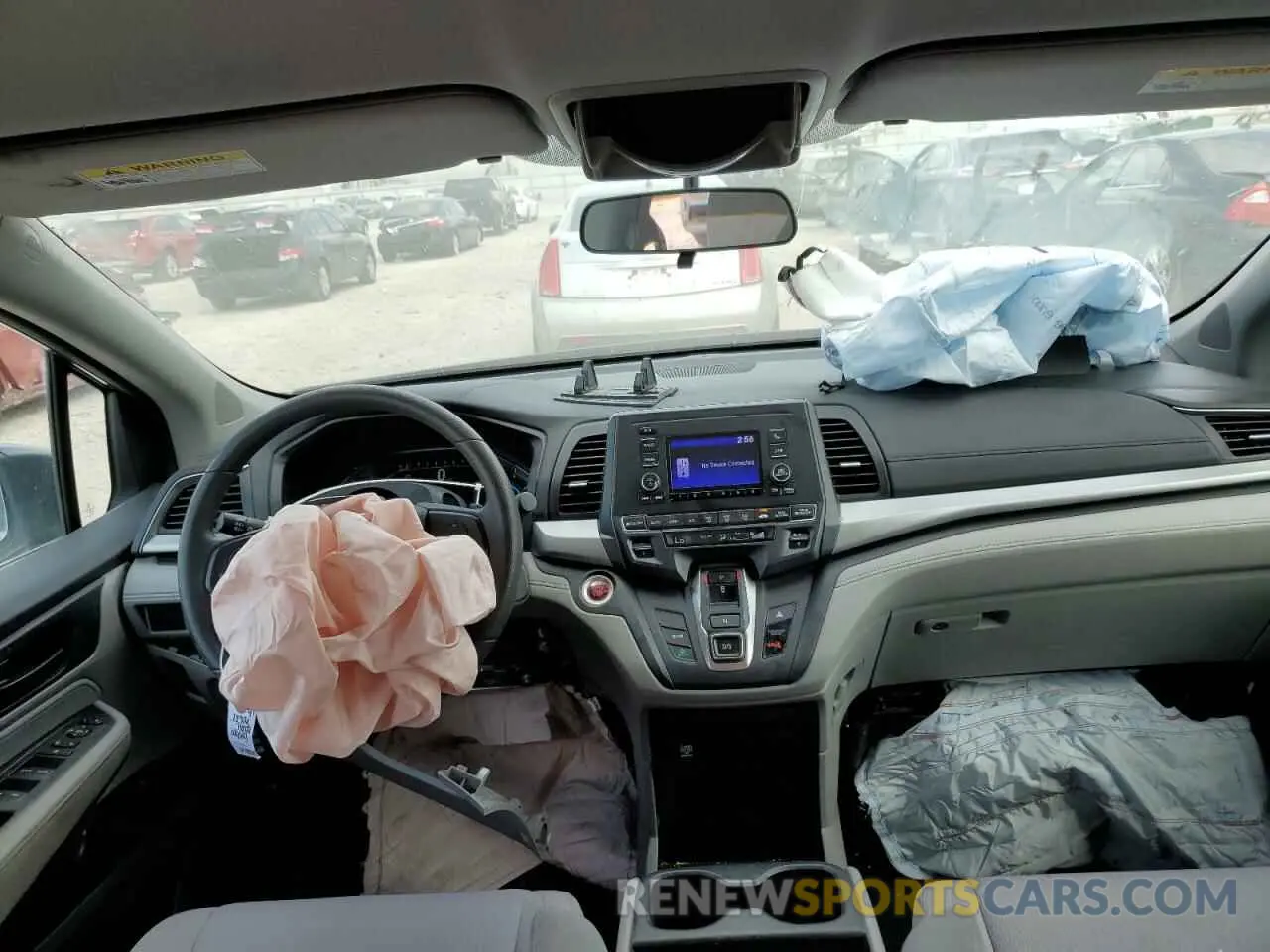 8 Photograph of a damaged car 5FNRL6H29KB013437 HONDA All Models 2019