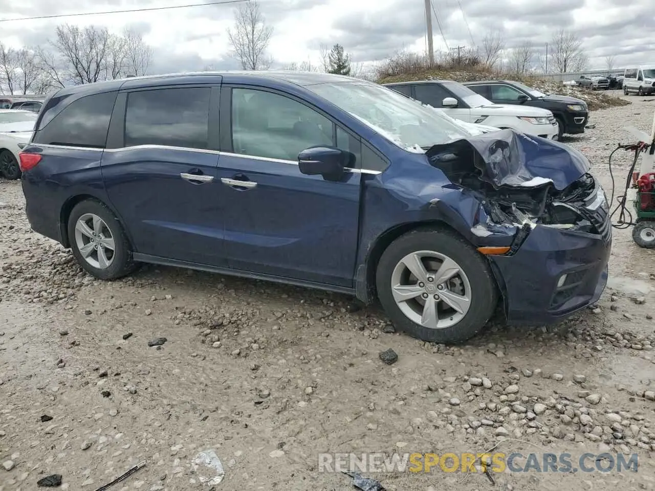 4 Photograph of a damaged car 5FNRL6H50KB111802 HONDA All Models 2019