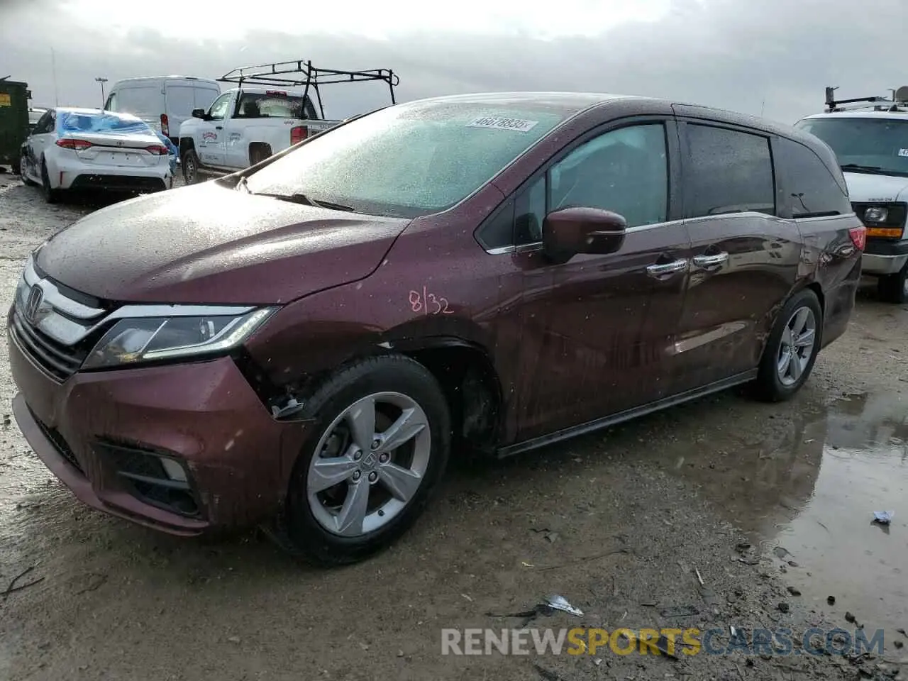 1 Photograph of a damaged car 5FNRL6H51KB090958 HONDA All Models 2019