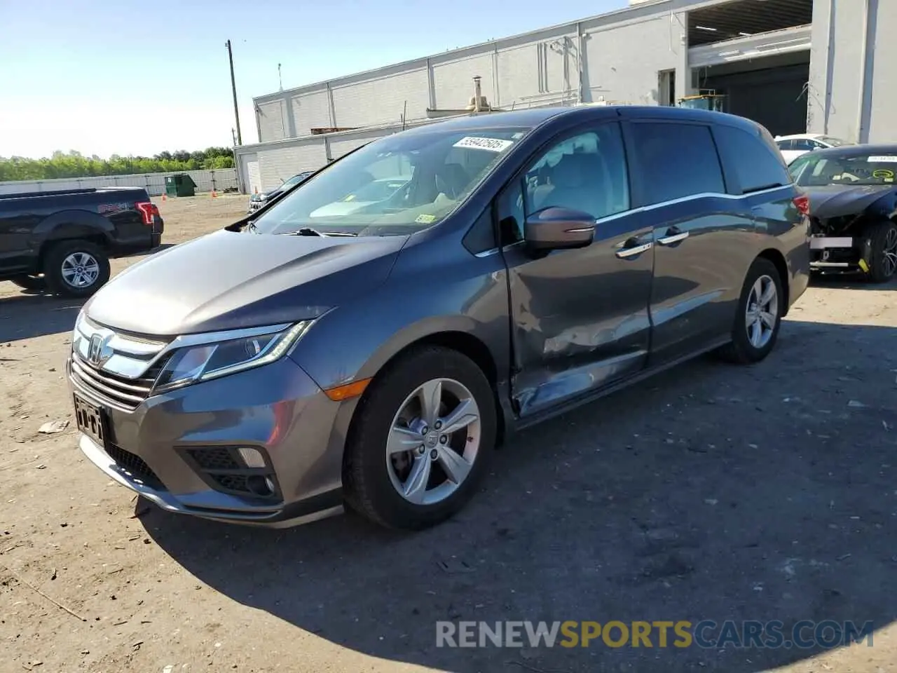 1 Photograph of a damaged car 5FNRL6H52KB122784 HONDA All Models 2019