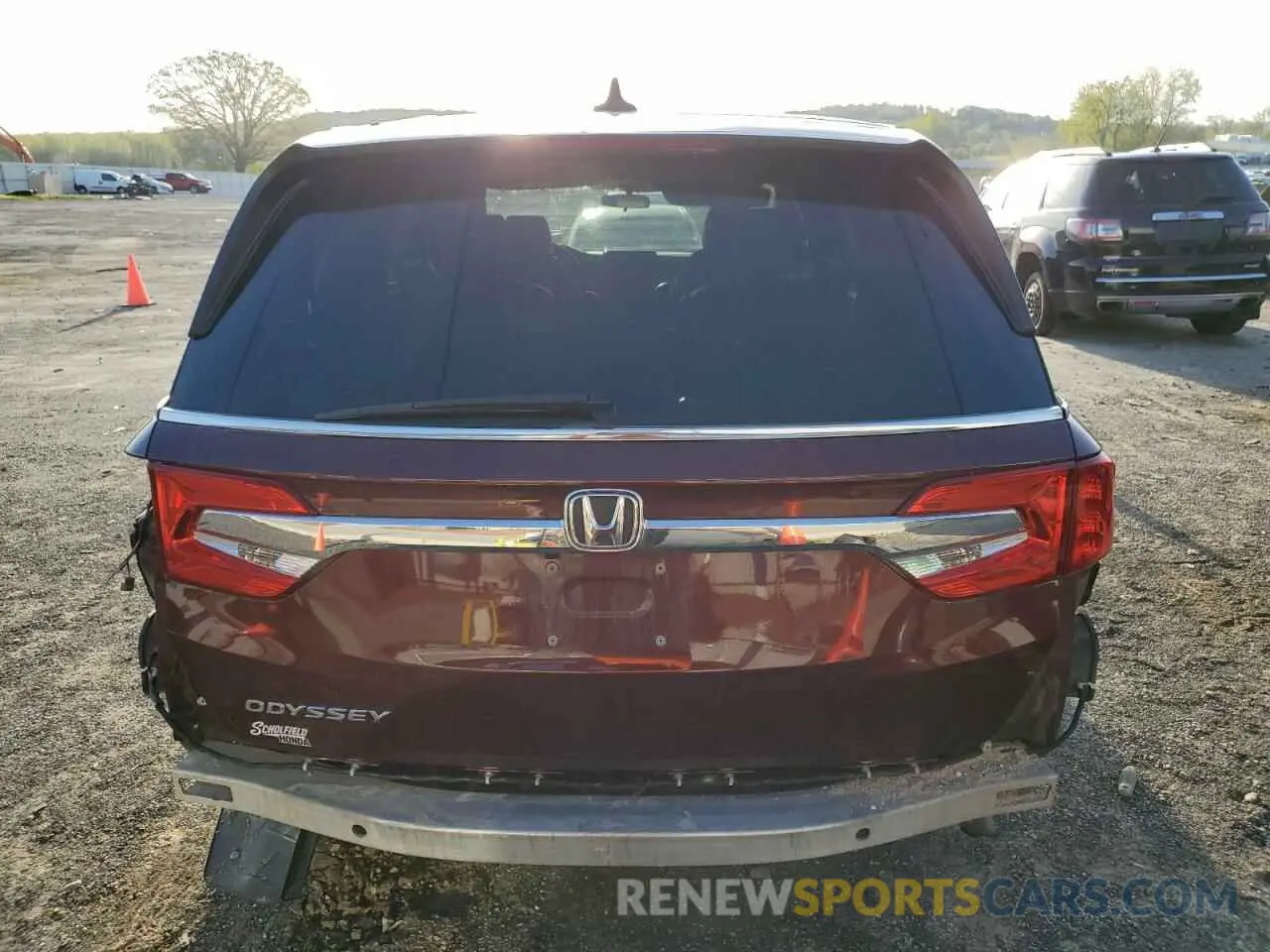 6 Photograph of a damaged car 5FNRL6H54KB033752 HONDA All Models 2019