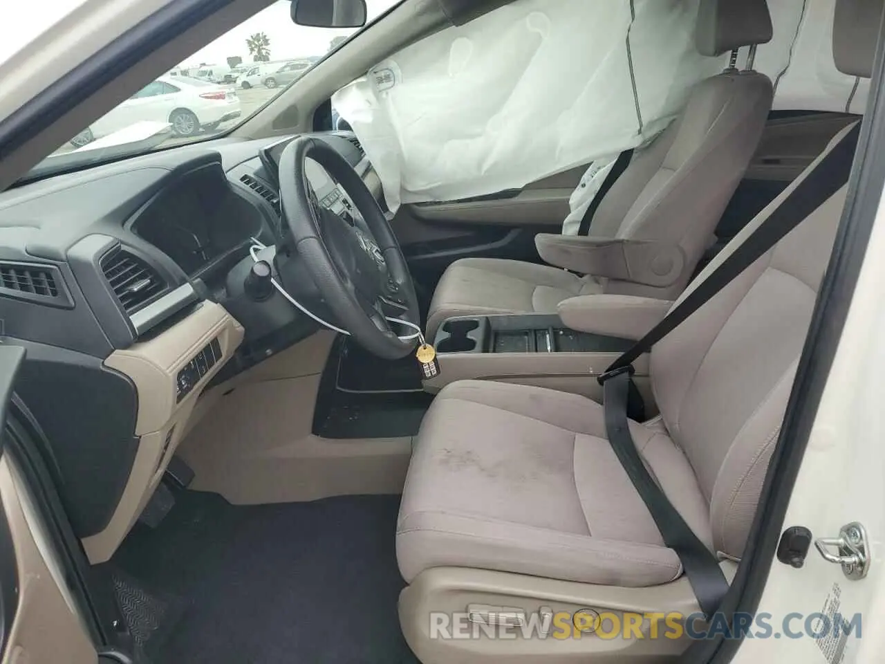 7 Photograph of a damaged car 5FNRL6H55KB047191 HONDA All Models 2019