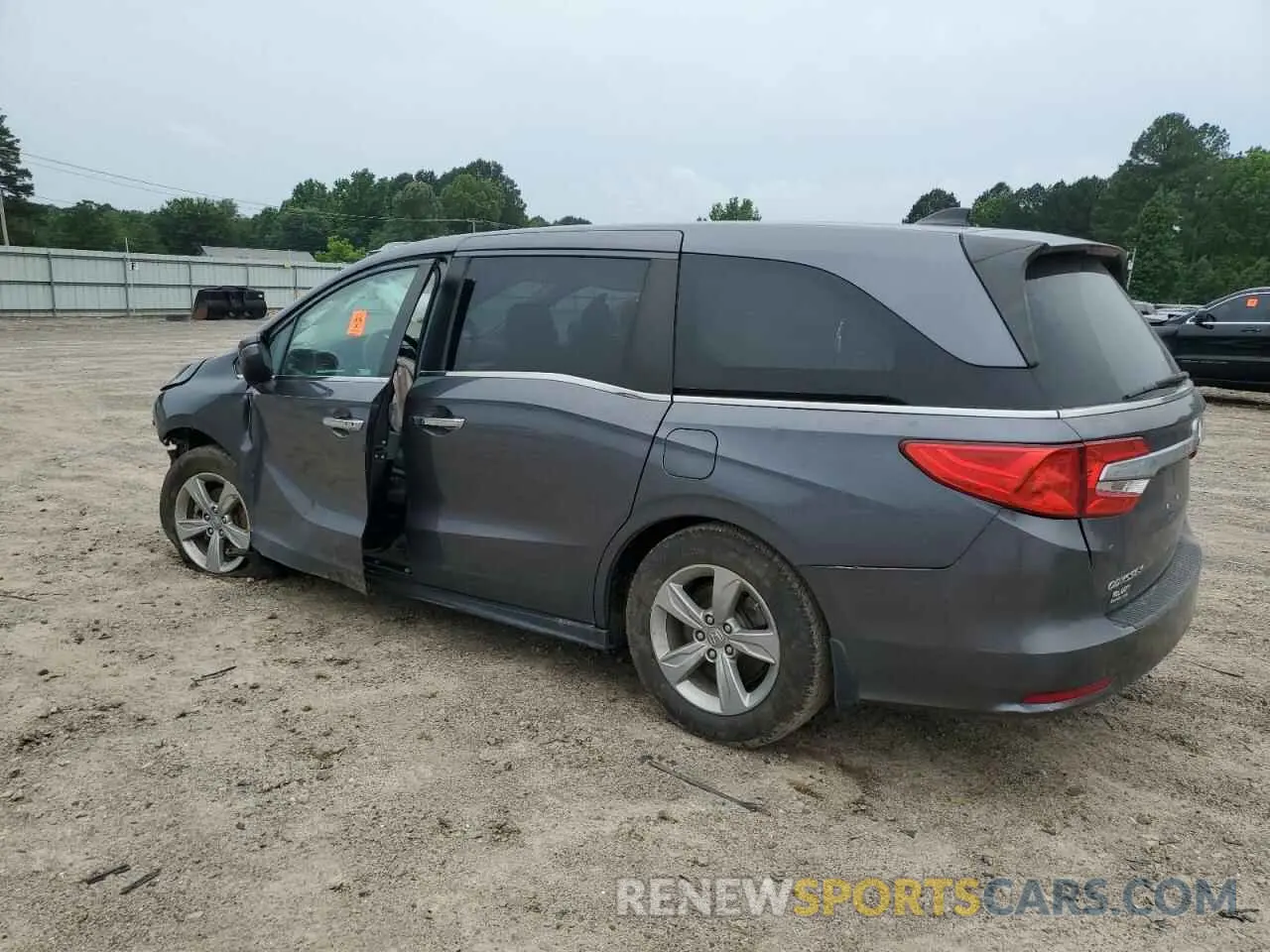 2 Photograph of a damaged car 5FNRL6H55KB122830 HONDA All Models 2019